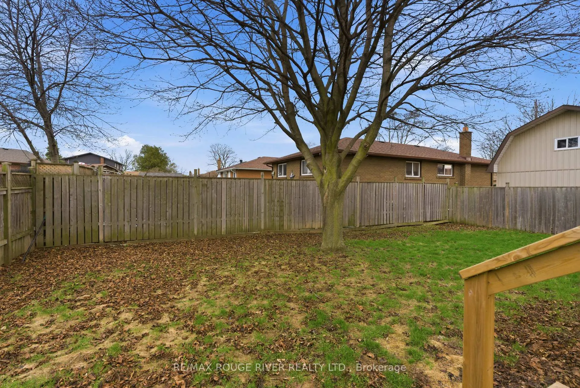Photo 20 of 557 Shakespeare Avenue, Oshawa, Donevan — HOMEH