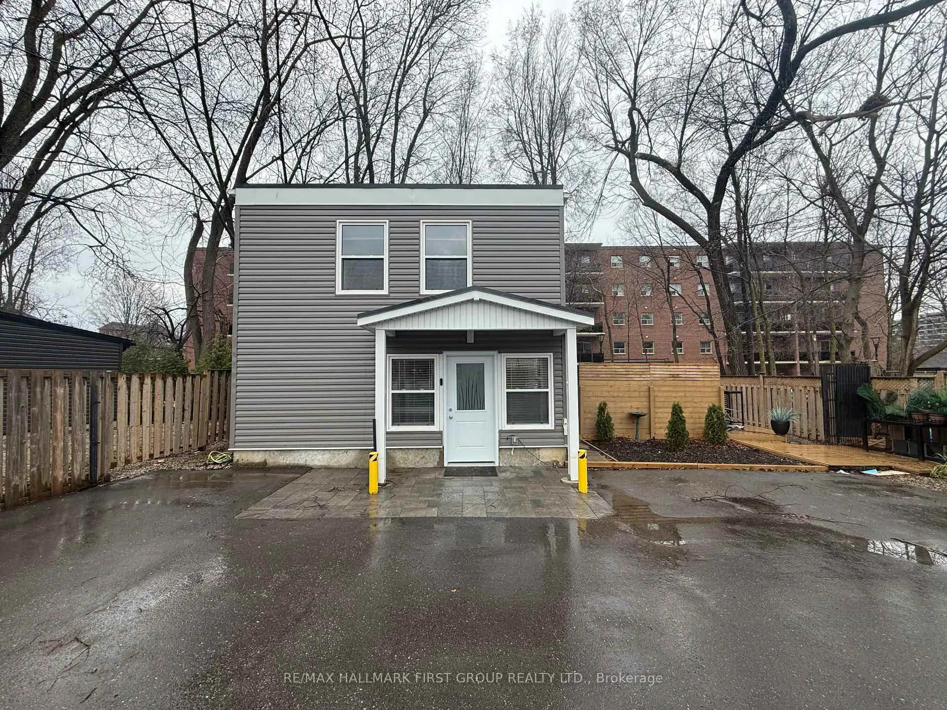 Photo 1 of Unit Unit B, 33 Lincoln Street, Ajax, Central West — HOMEH