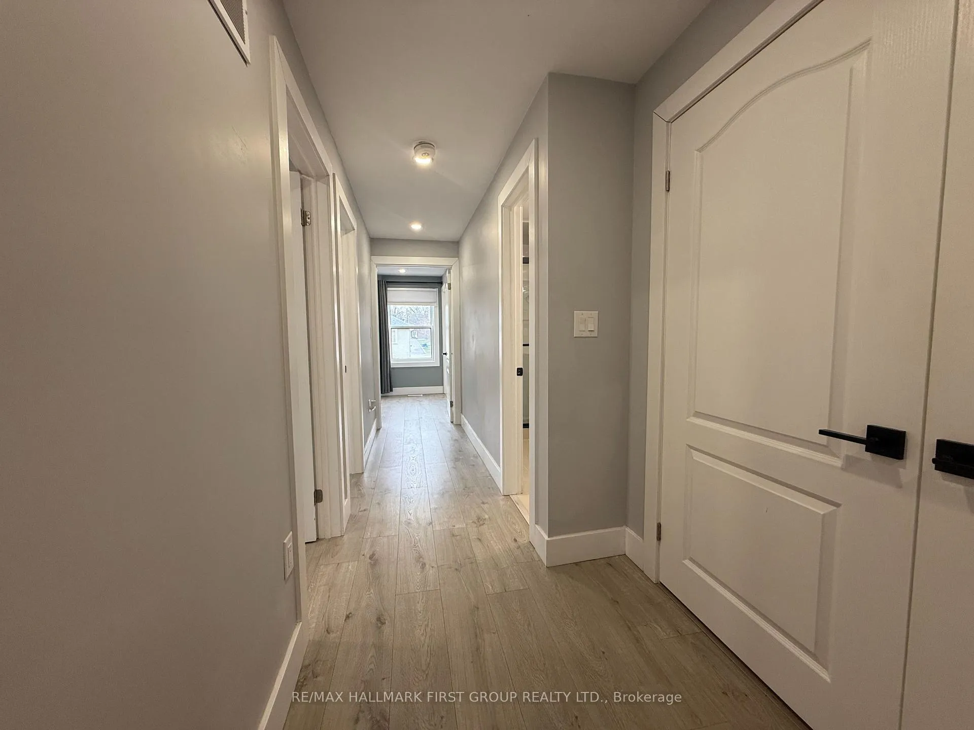 Photo 11 of Unit Unit B, 33 Lincoln Street, Ajax, Central West — HOMEH