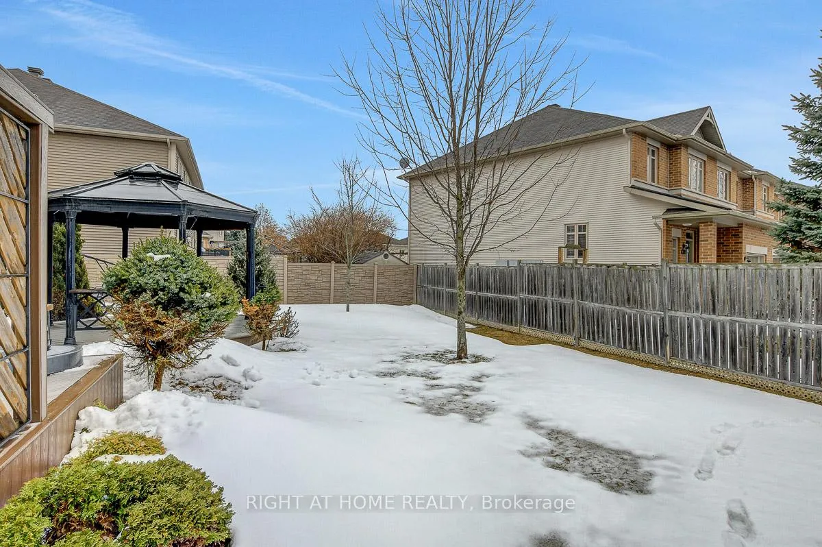 Photo 50 of 701 Everlasting Crescent, Ottawa, Springridge/East Village — HOMEH
