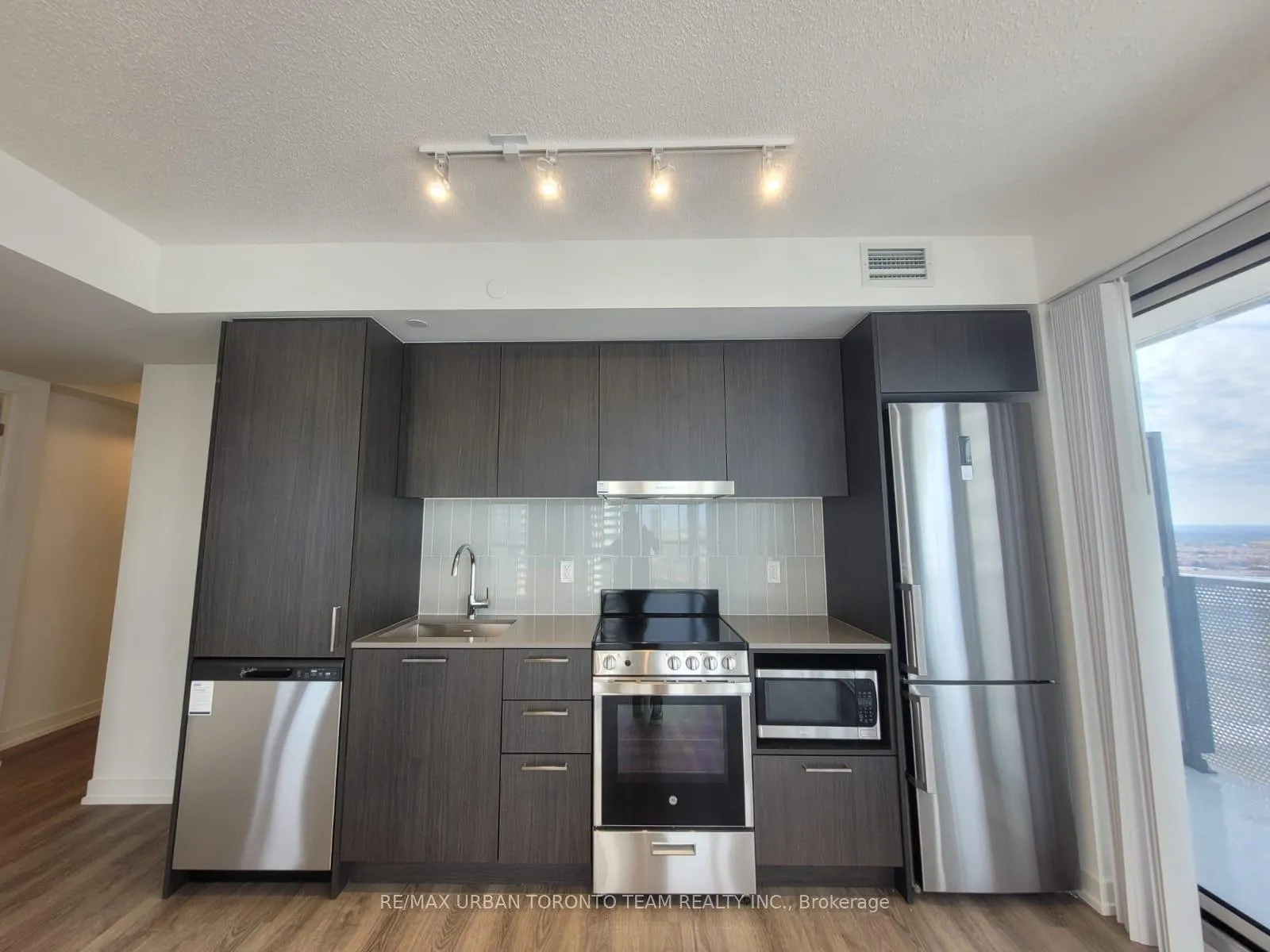 Photo 12 of Unit 3315, 195 Commerce Street, Vaughan, Vaughan Corporate Centre — HOMEH