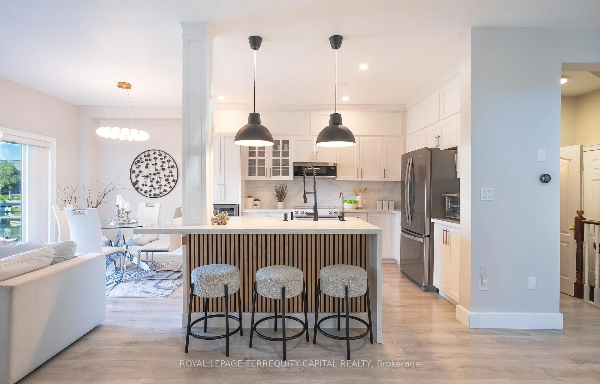 Photo 7 of Unit 25, 31 Sunvale Place, Hamilton, Stoney Creek — HOMEH