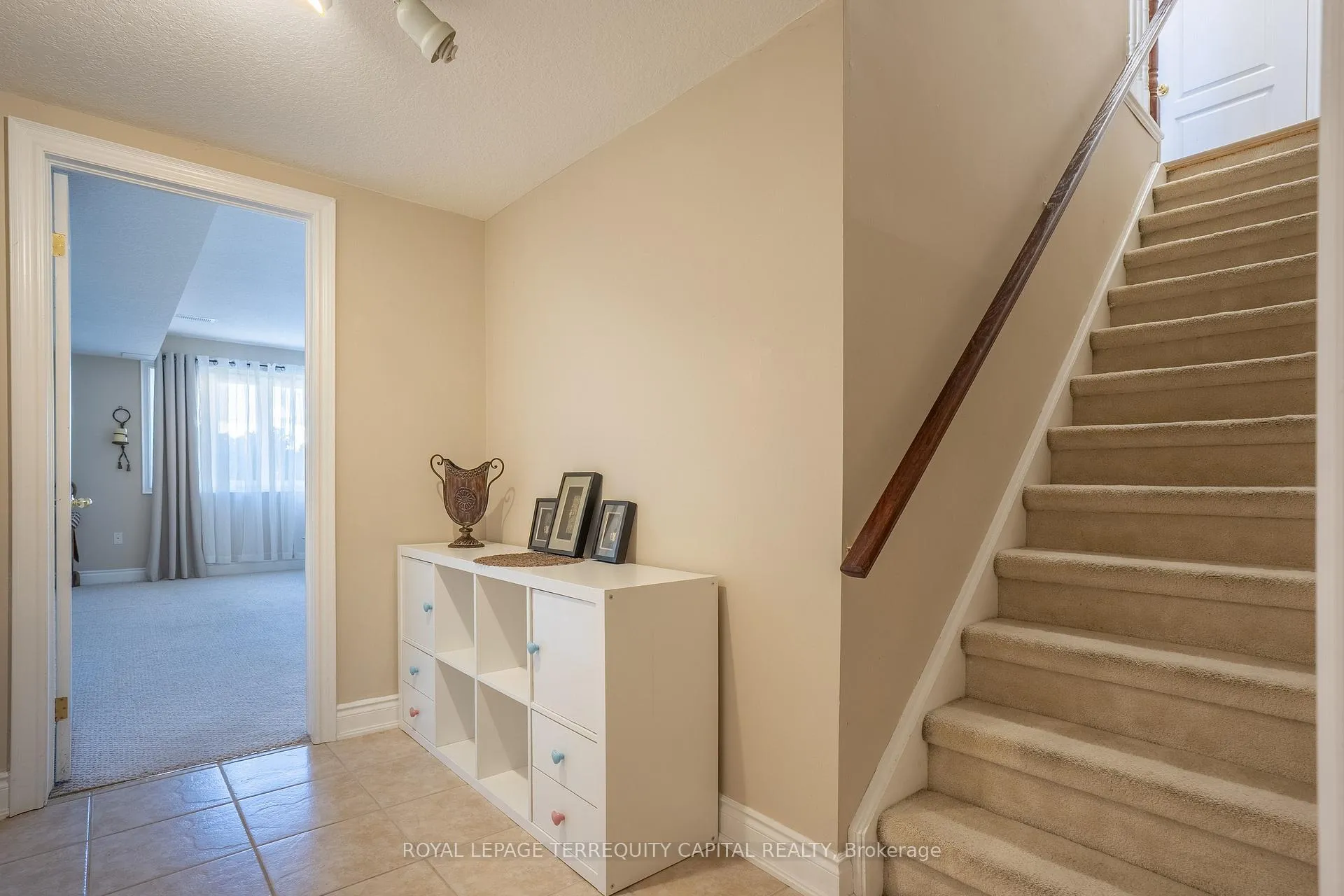 Photo 25 of Unit 25, 31 Sunvale Place, Hamilton, Stoney Creek — HOMEH