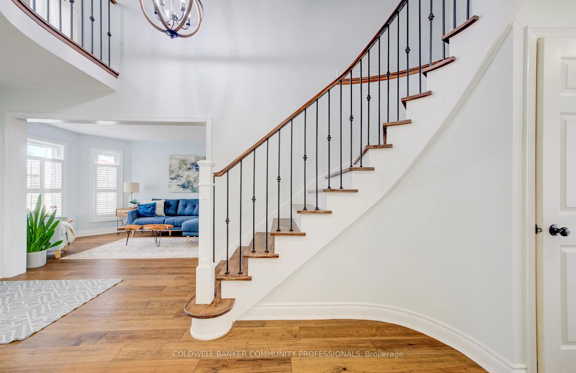 Photo 6 of 643 Phoebe Crescent, Burlington, Appleby — HOMEH