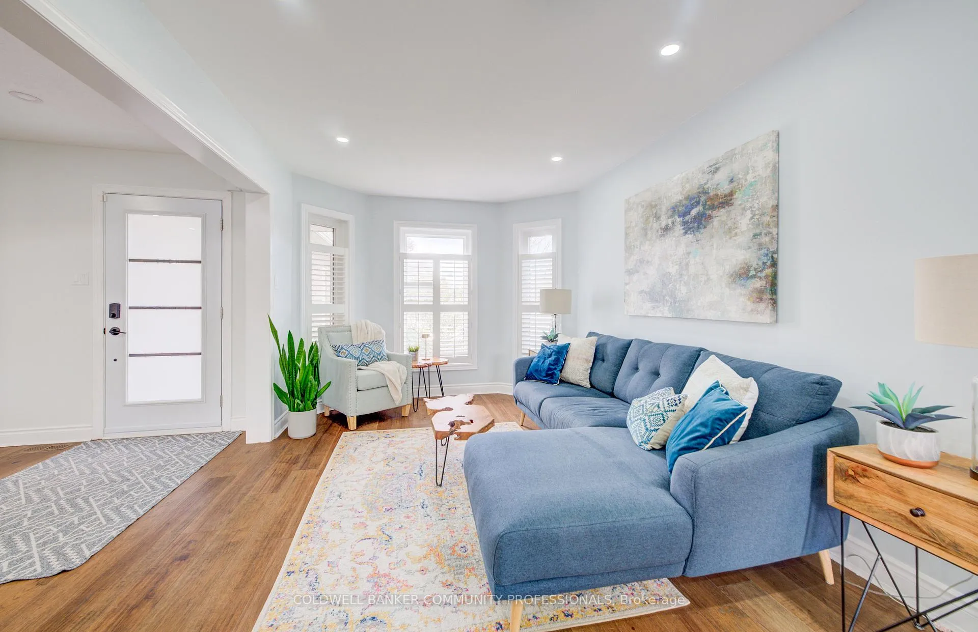 Photo 8 of 643 Phoebe Crescent, Burlington, Appleby — HOMEH