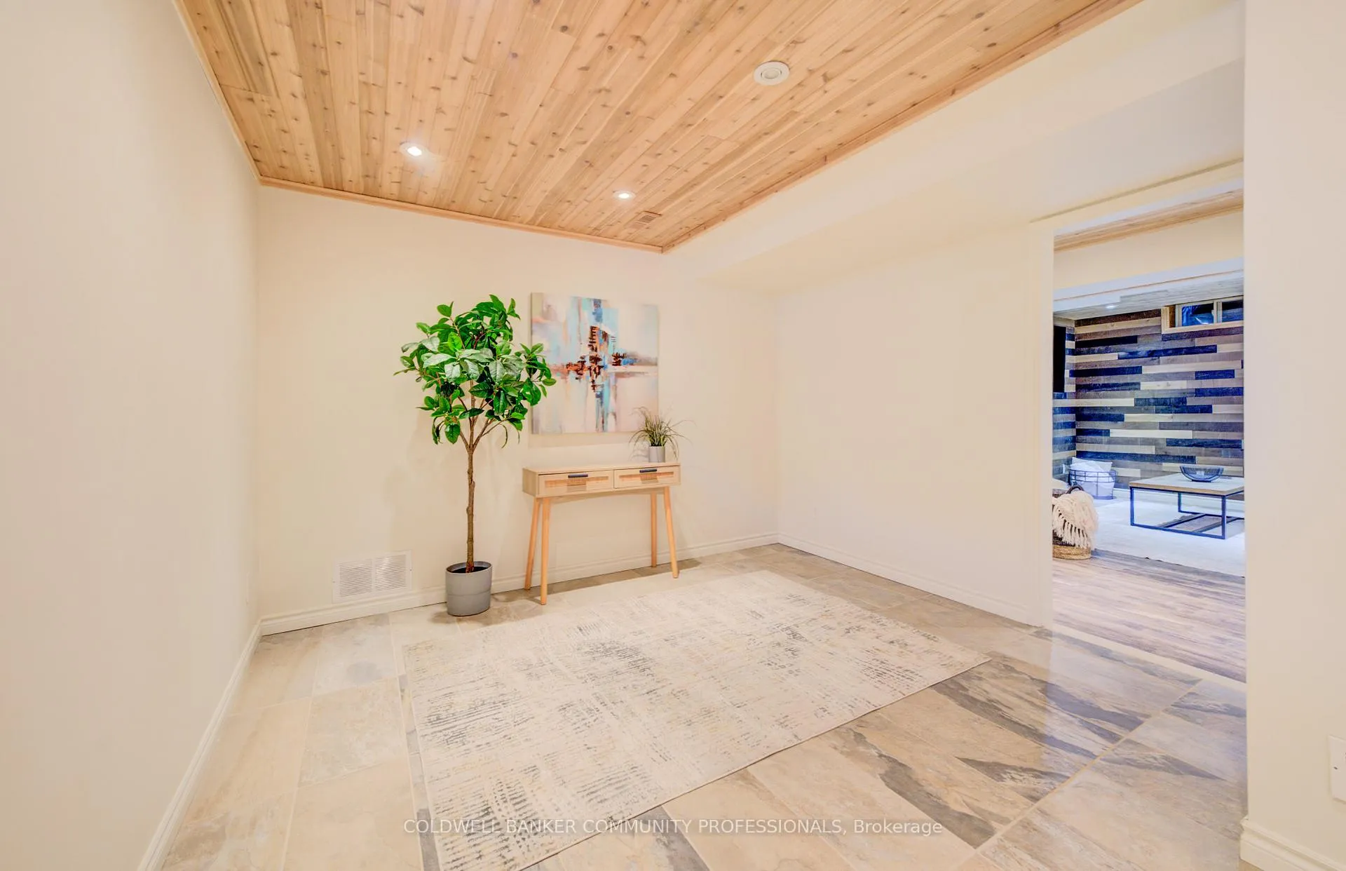 Photo 38 of 643 Phoebe Crescent, Burlington, Appleby — HOMEH