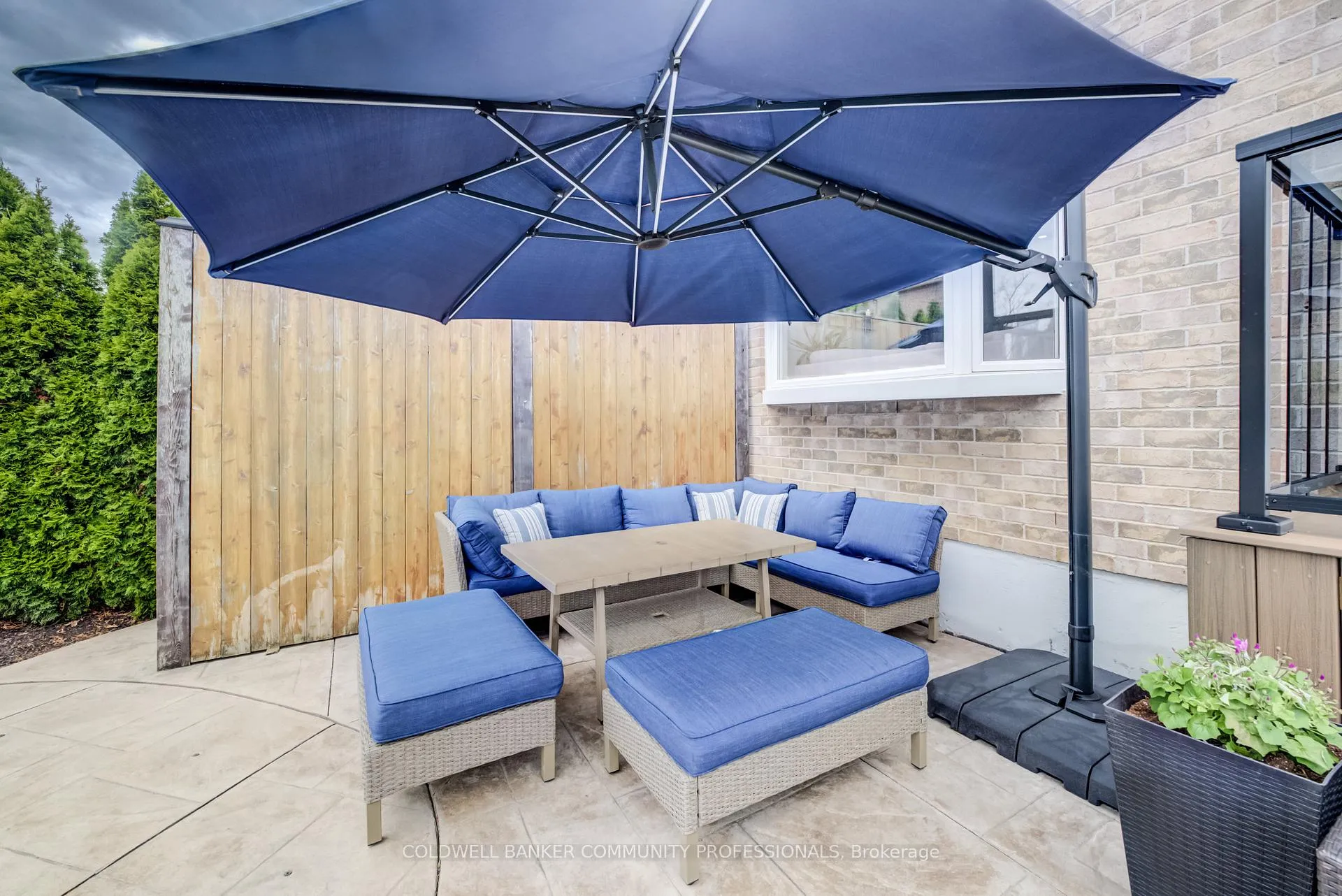 Photo 45 of 643 Phoebe Crescent, Burlington, Appleby — HOMEH