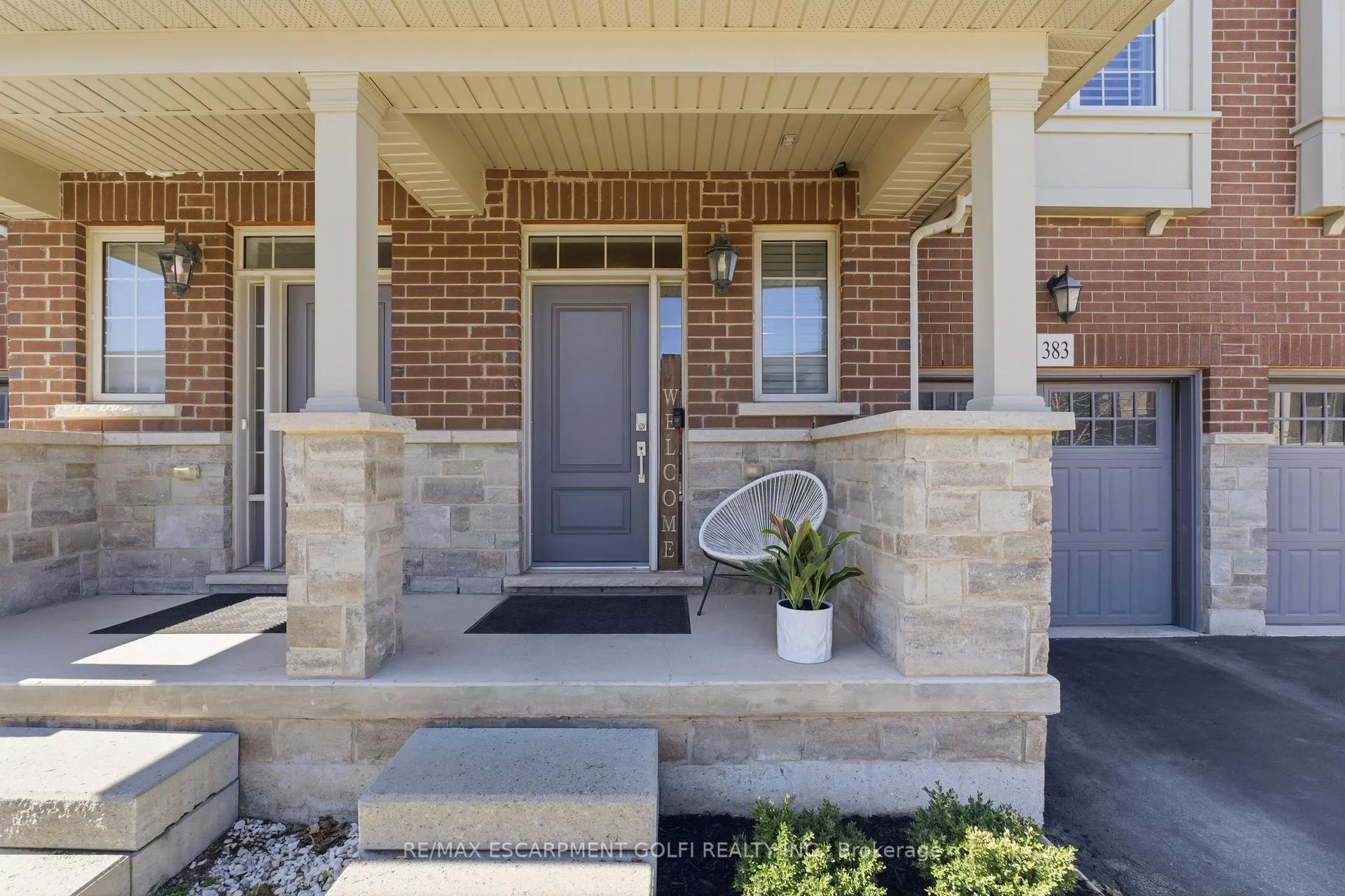 Photo 2 of 383 Wheat Boom Drive, Oakville, Joshua Meadows — HOMEH