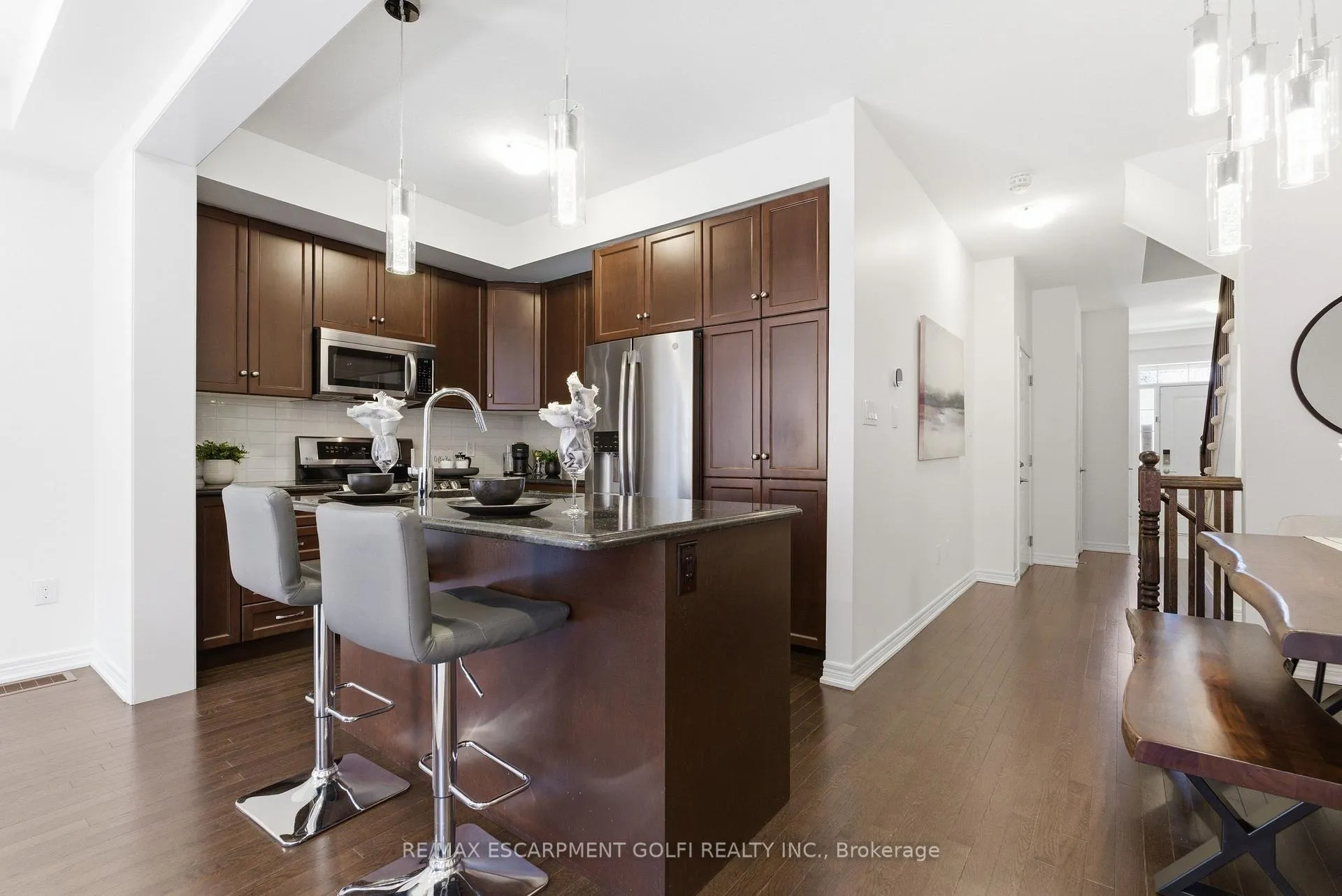 Photo 5 of 383 Wheat Boom Drive, Oakville, Joshua Meadows — HOMEH