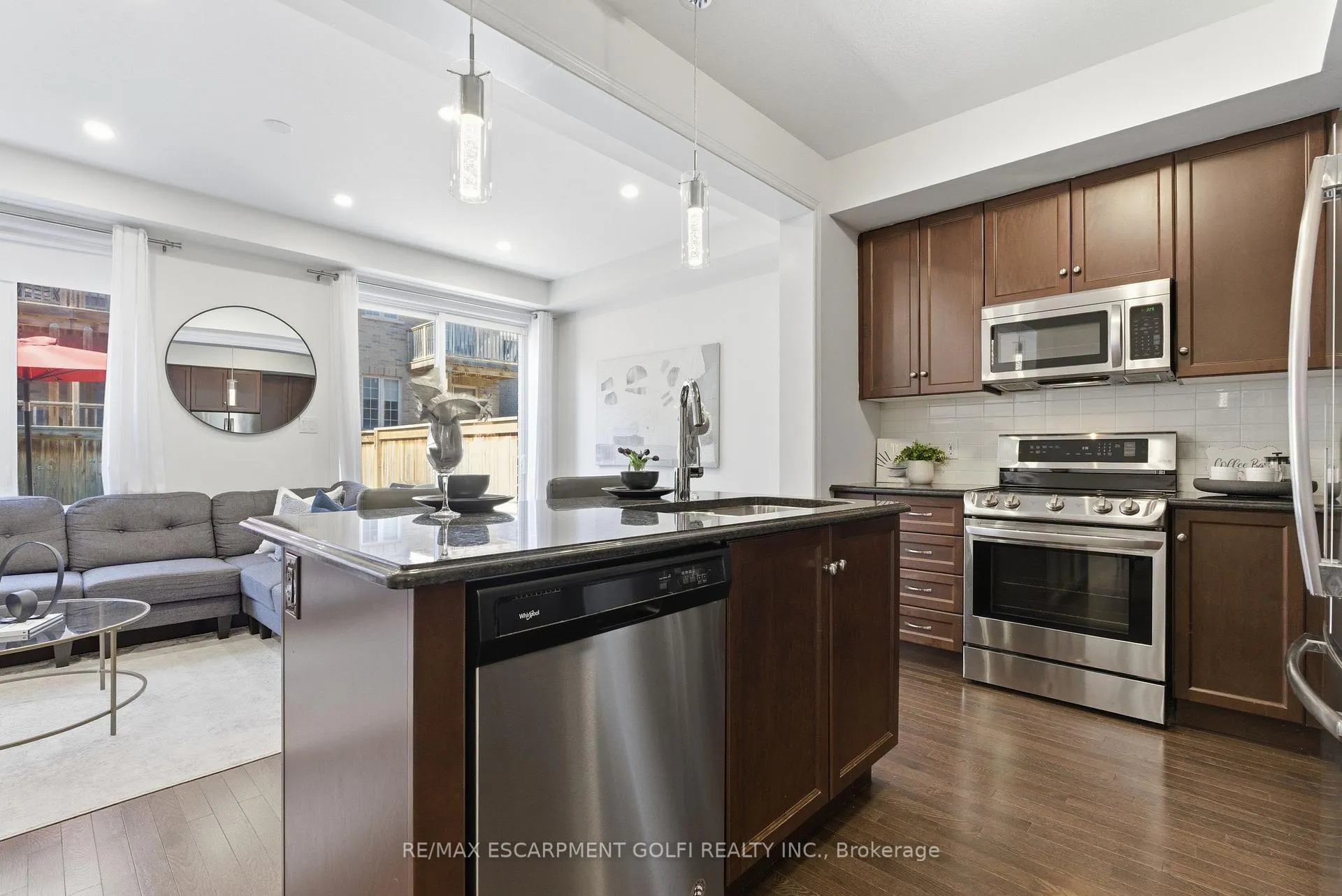 Photo 6 of 383 Wheat Boom Drive, Oakville, Joshua Meadows — HOMEH