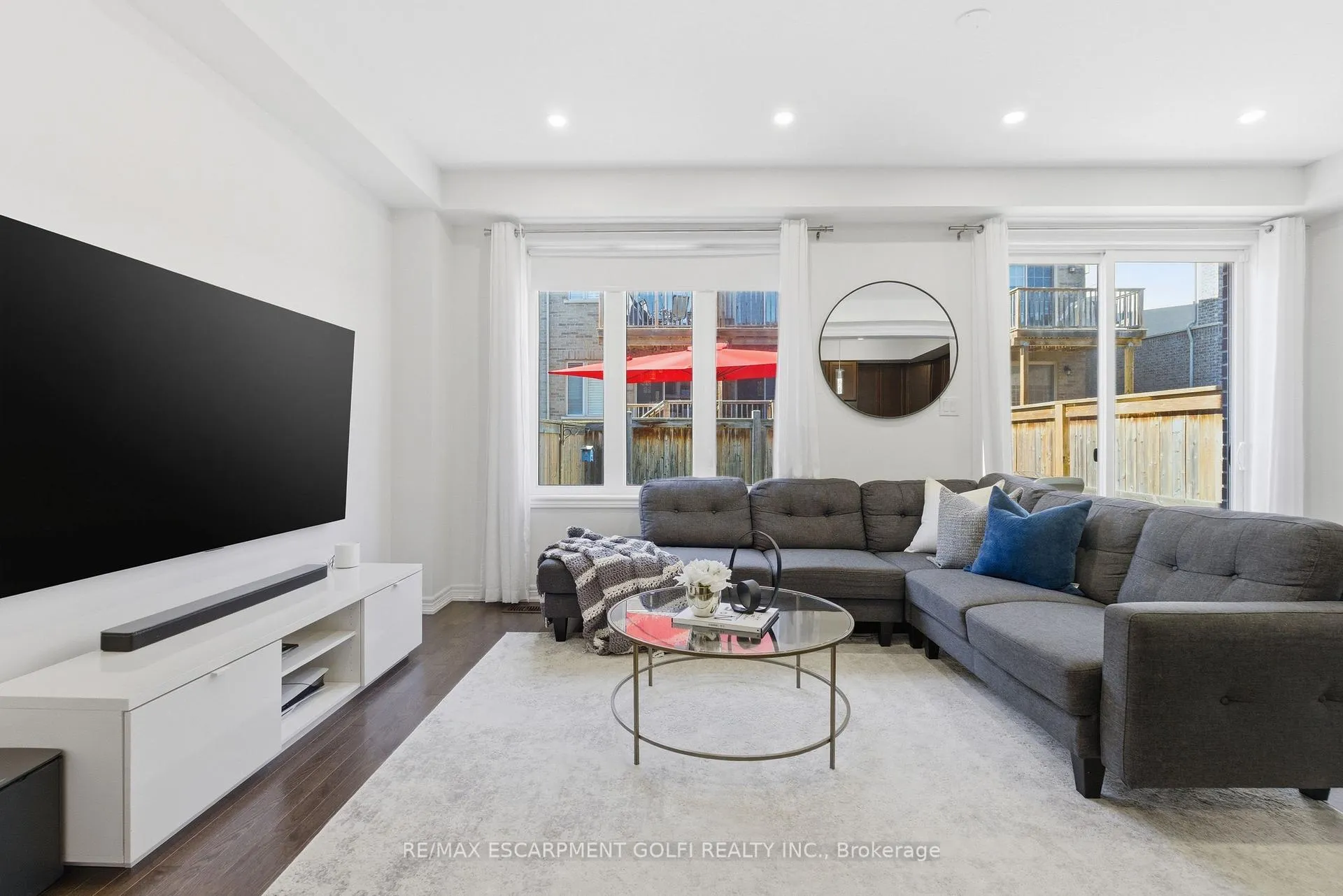 Photo 7 of 383 Wheat Boom Drive, Oakville, Joshua Meadows — HOMEH