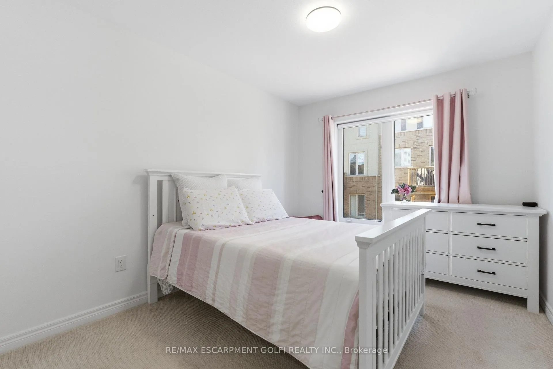 Photo 14 of 383 Wheat Boom Drive, Oakville, Joshua Meadows — HOMEH