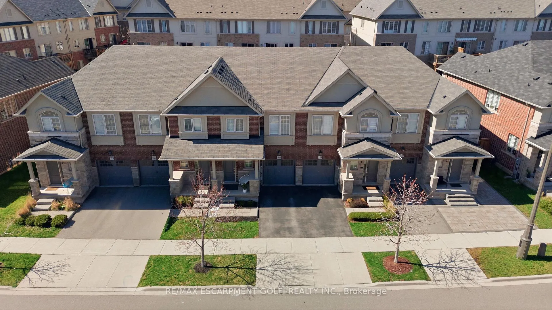 Photo 27 of 383 Wheat Boom Drive, Oakville, Joshua Meadows — HOMEH