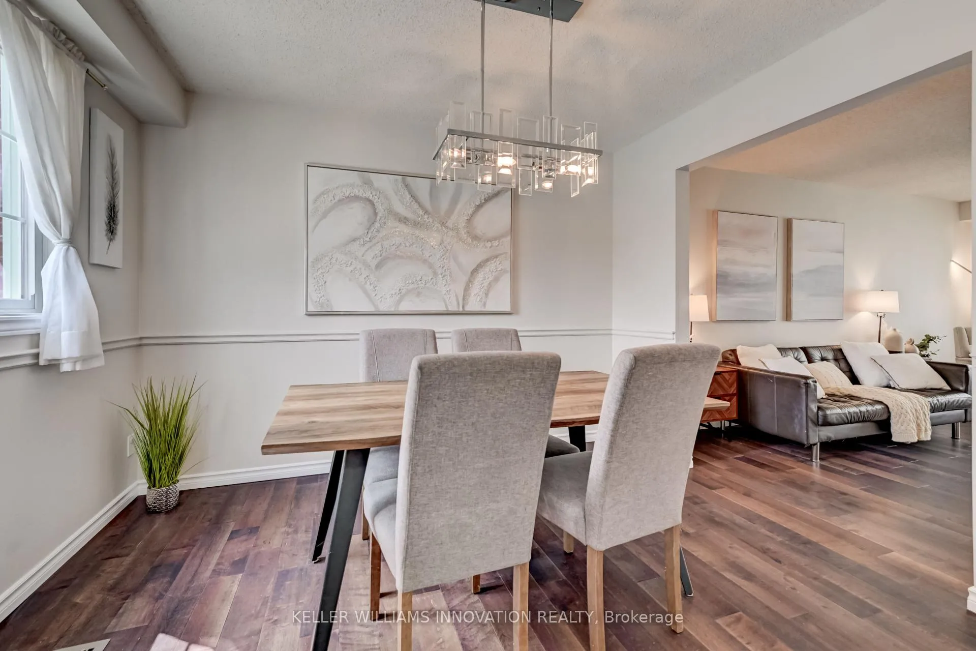 Photo 8 of 33 Carlyle Place, Kitchener — HOMEH