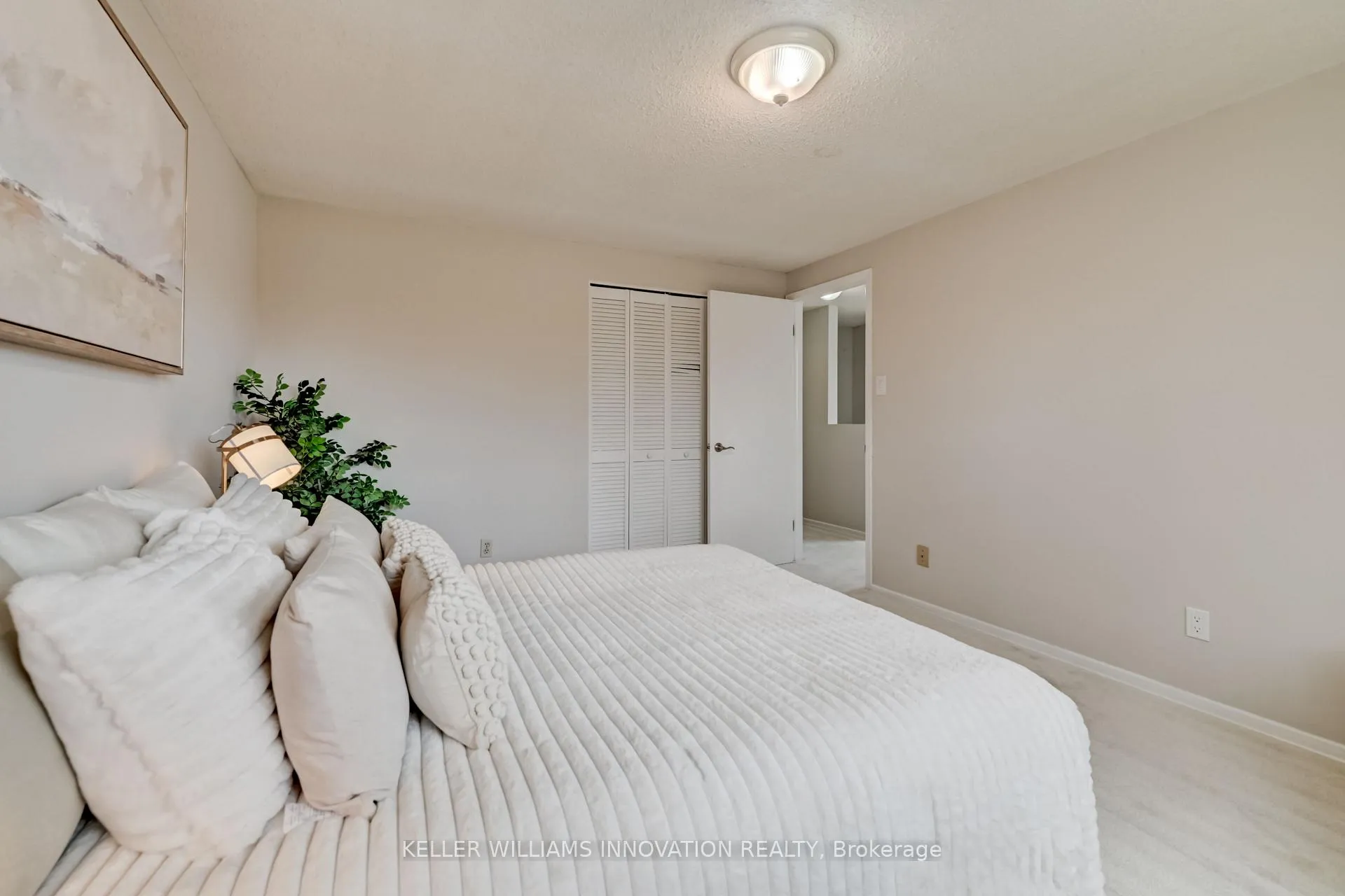 Photo 15 of 33 Carlyle Place, Kitchener — HOMEH