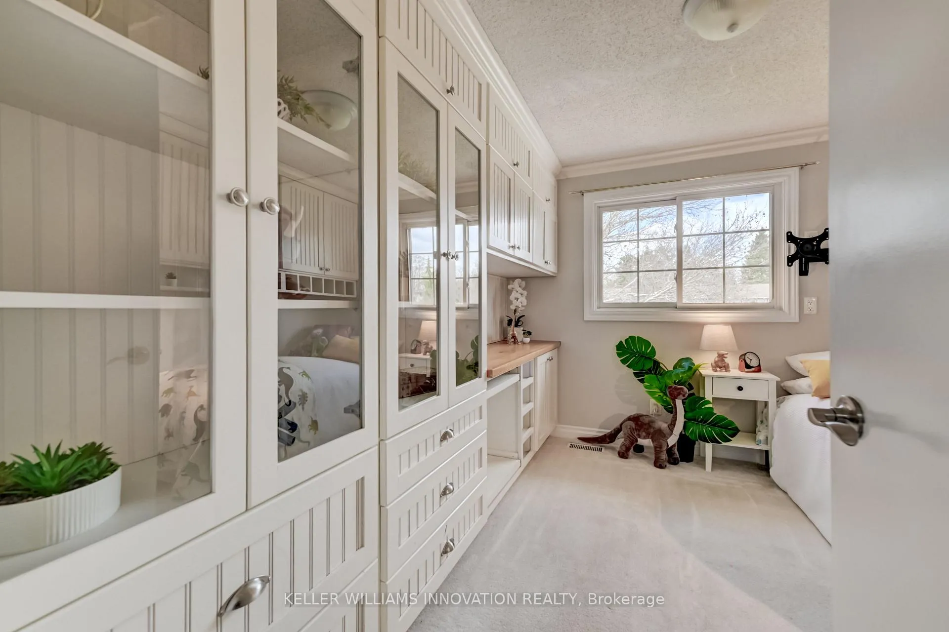 Photo 19 of 33 Carlyle Place, Kitchener — HOMEH