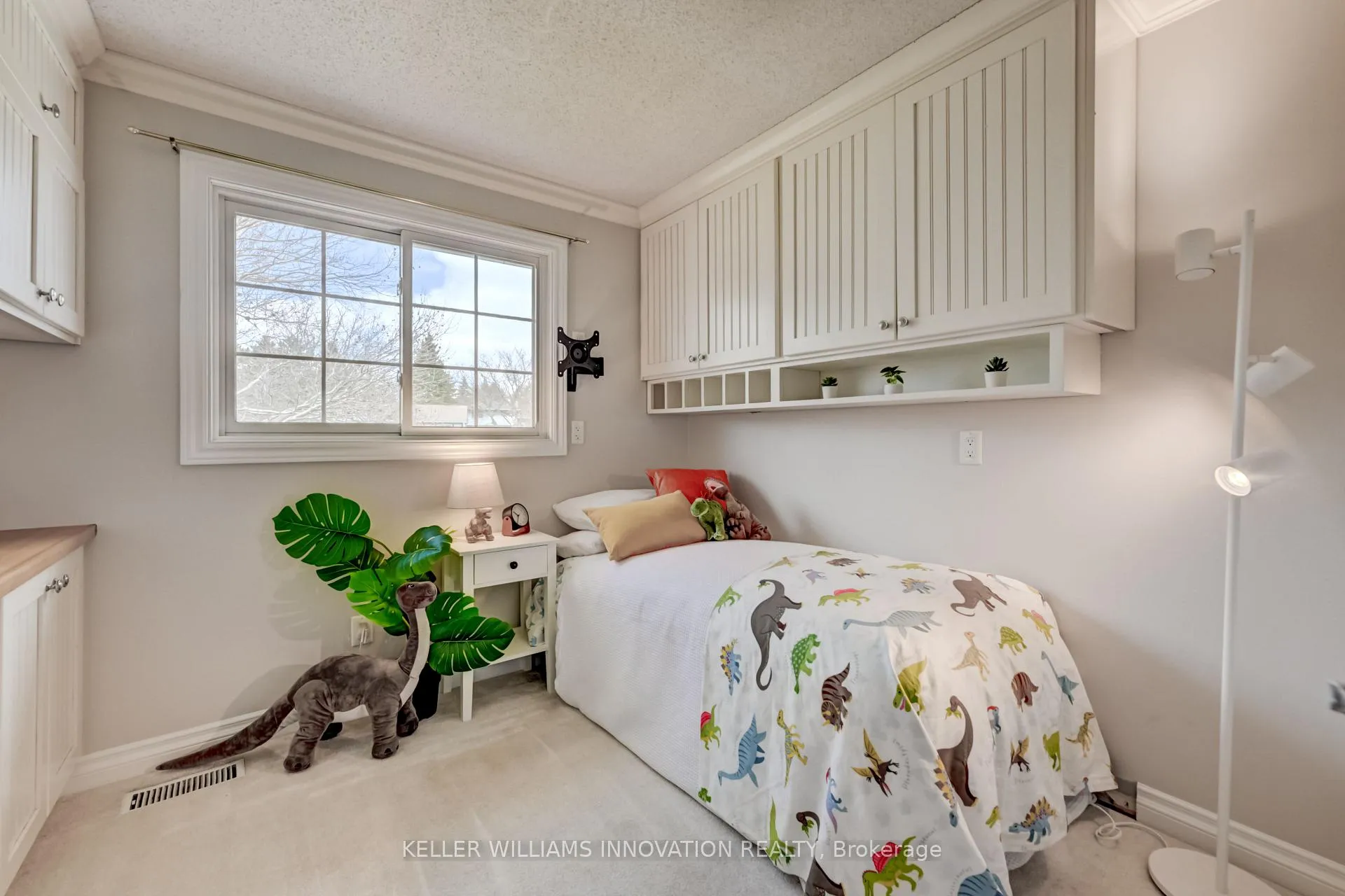 Photo 20 of 33 Carlyle Place, Kitchener — HOMEH