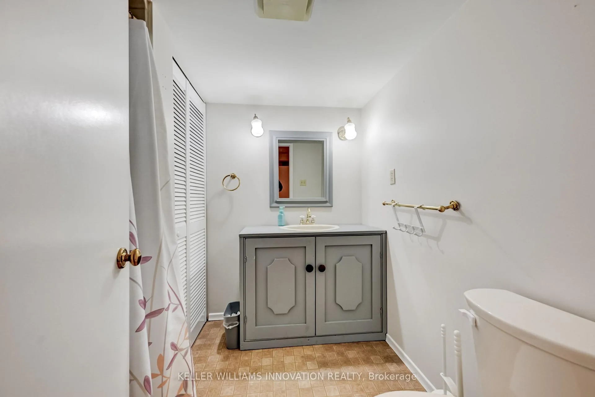Photo 25 of 33 Carlyle Place, Kitchener — HOMEH