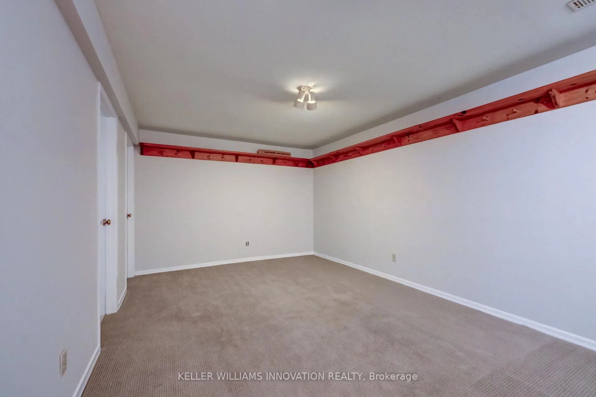 Photo 26 of 33 Carlyle Place, Kitchener — HOMEH