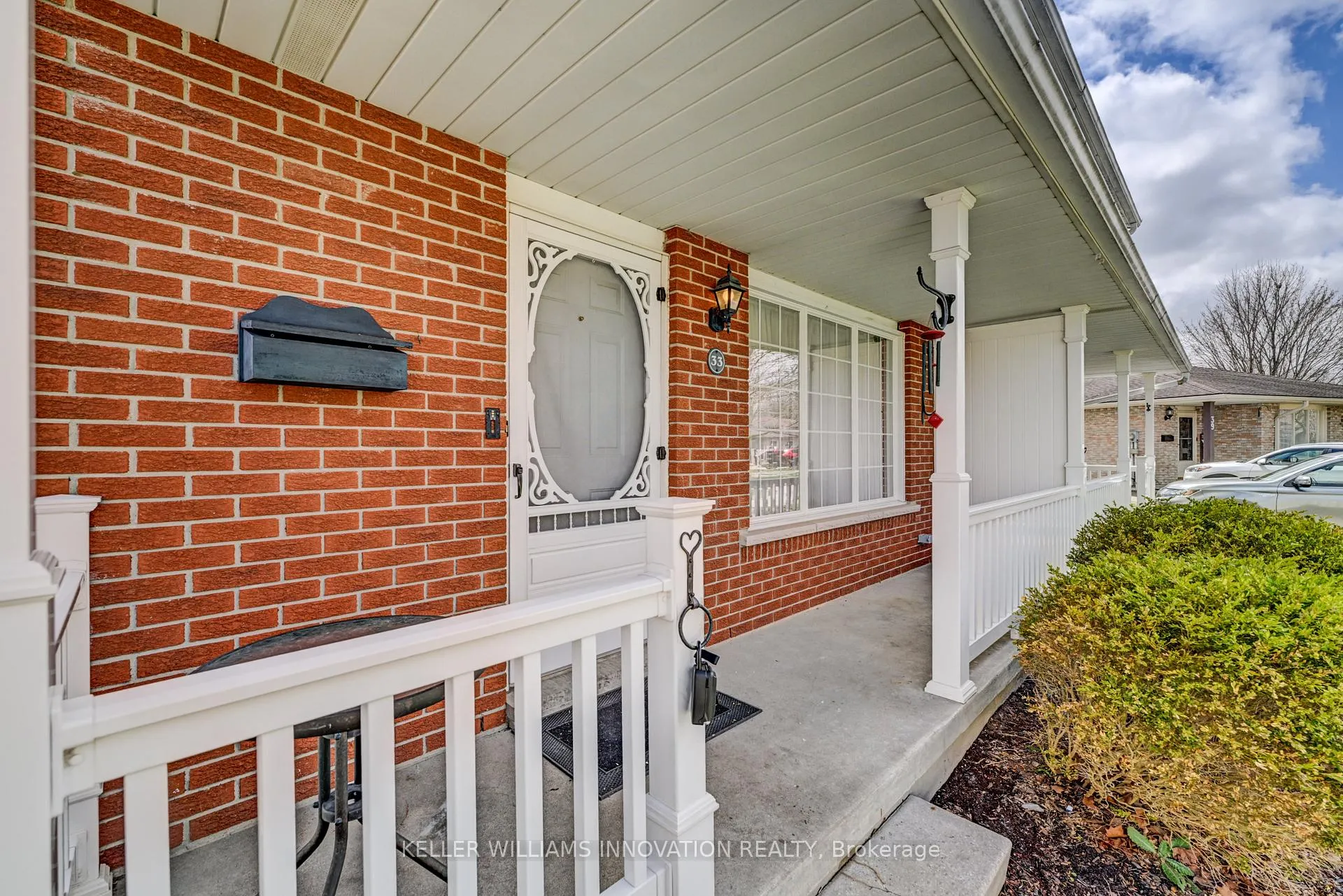 Photo 27 of 33 Carlyle Place, Kitchener — HOMEH