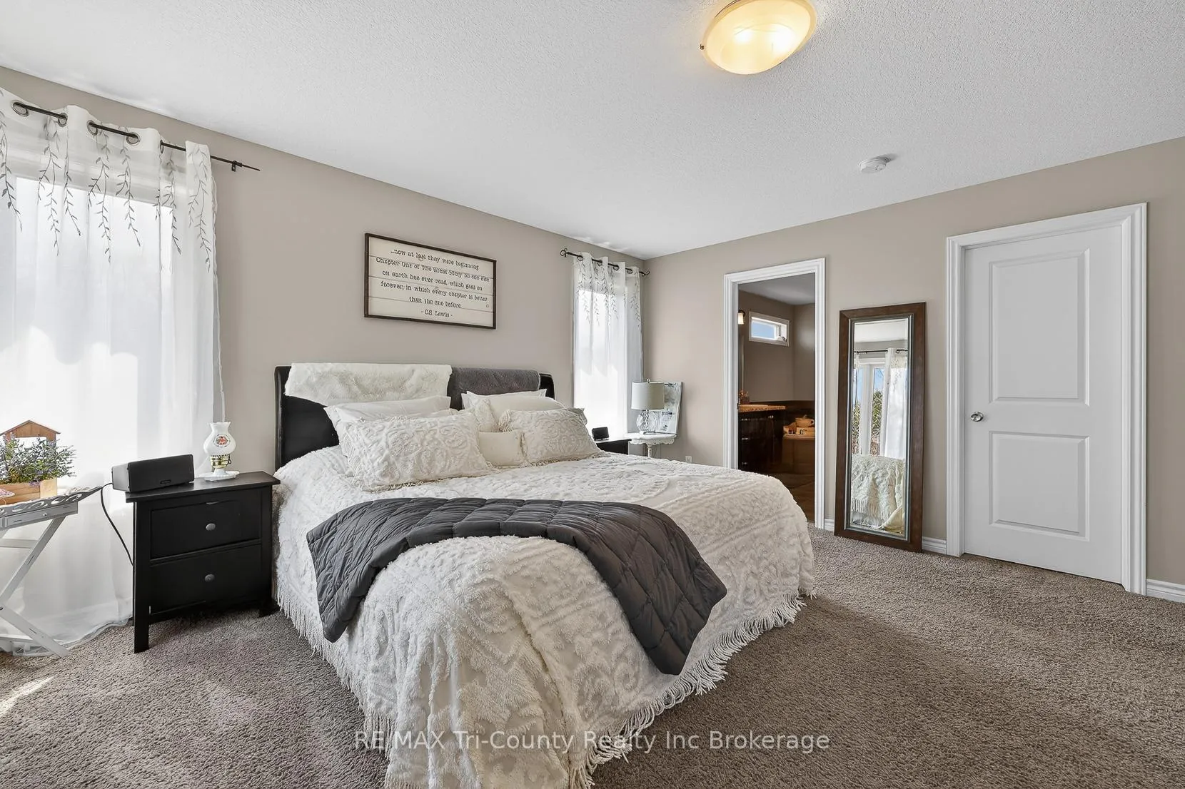 Photo 17 of 68 Colin Avenue, Tillsonburg — HOMEH