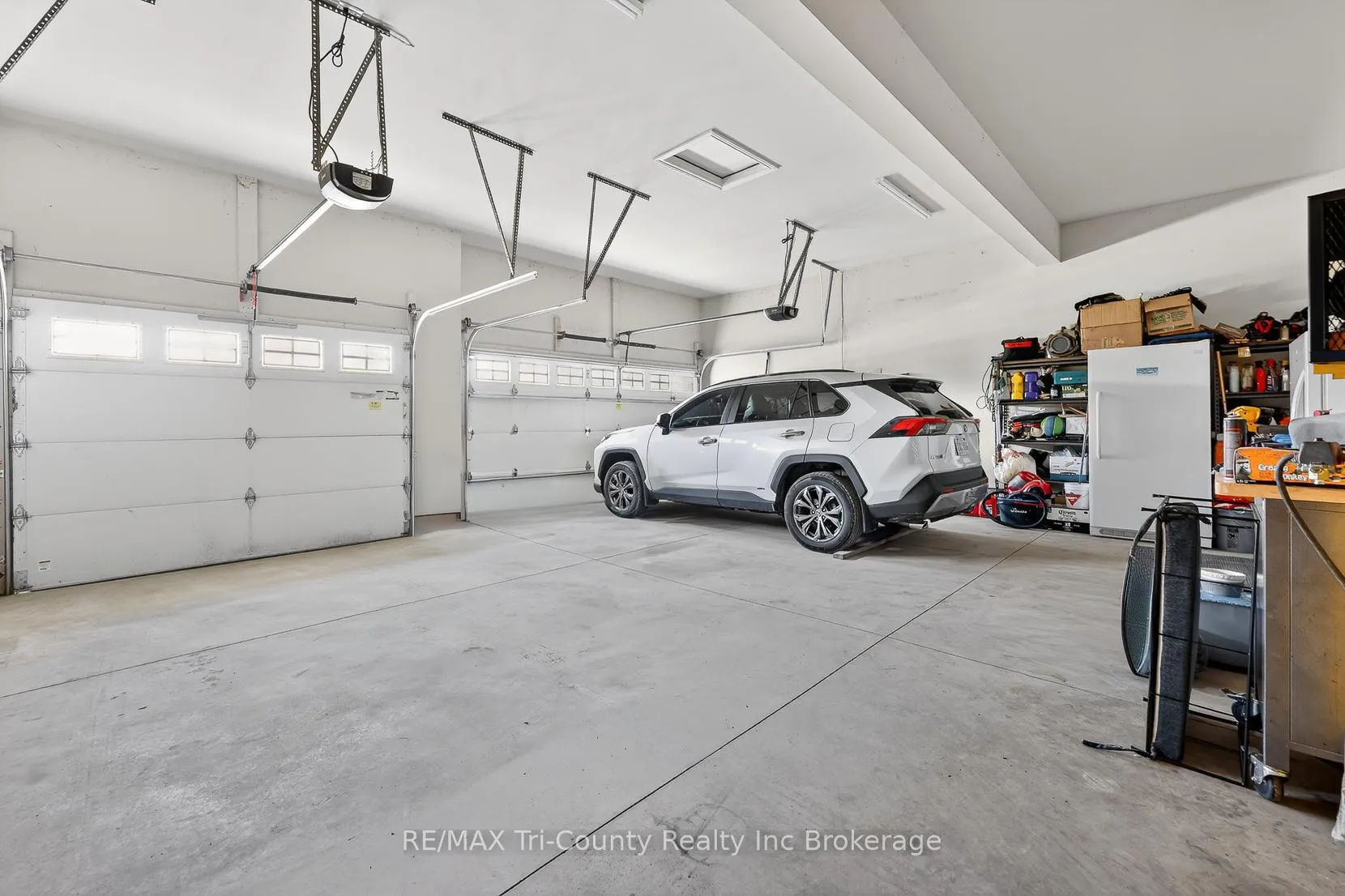Photo 33 of 68 Colin Avenue, Tillsonburg — HOMEH