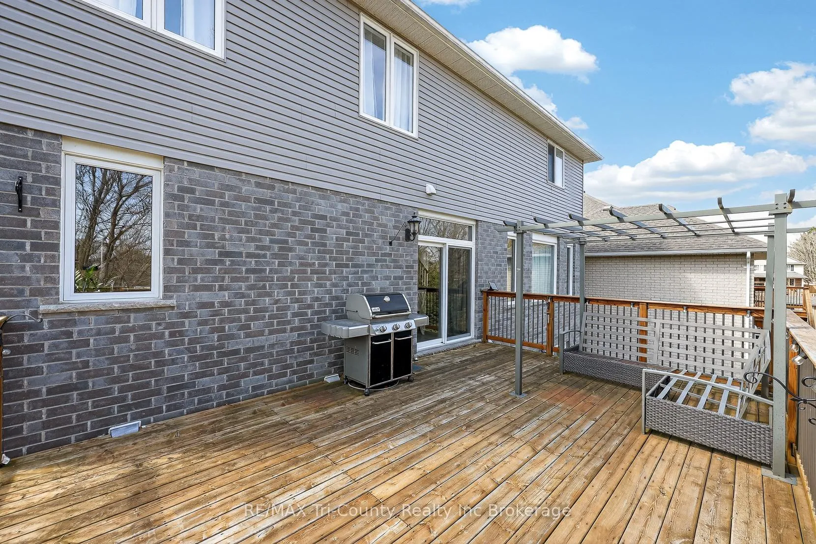 Photo 36 of 68 Colin Avenue, Tillsonburg — HOMEH