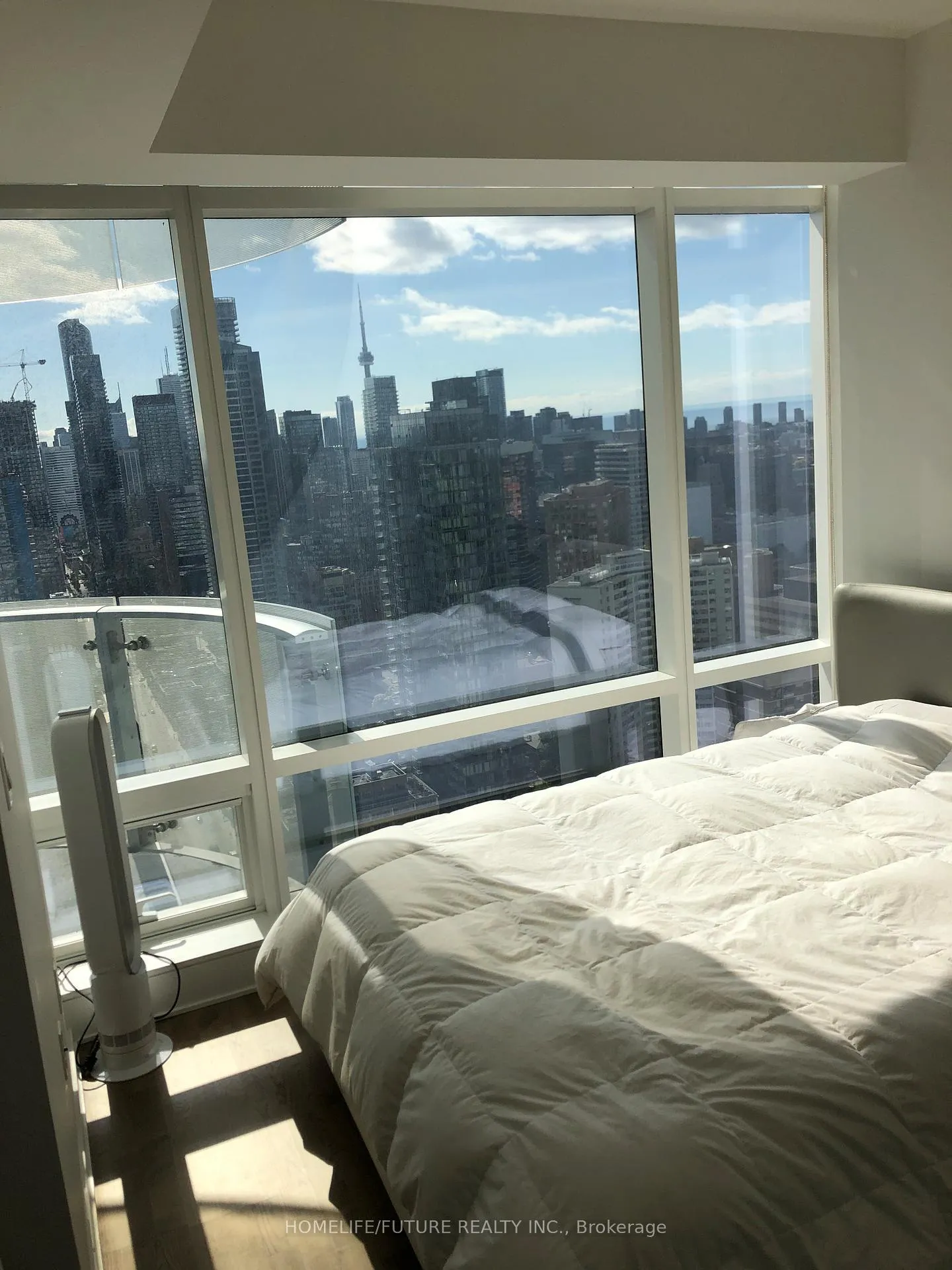 Photo 14 of Unit 3306, 1 Bloor Street E, Toronto, Church-Yonge Corridor — HOMEH