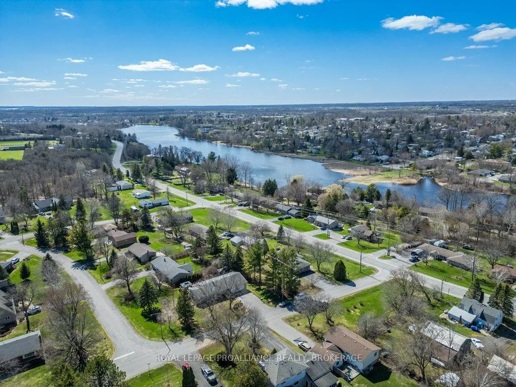 Photo 27 of 56 River Road, Greater Napanee — HOMEH
