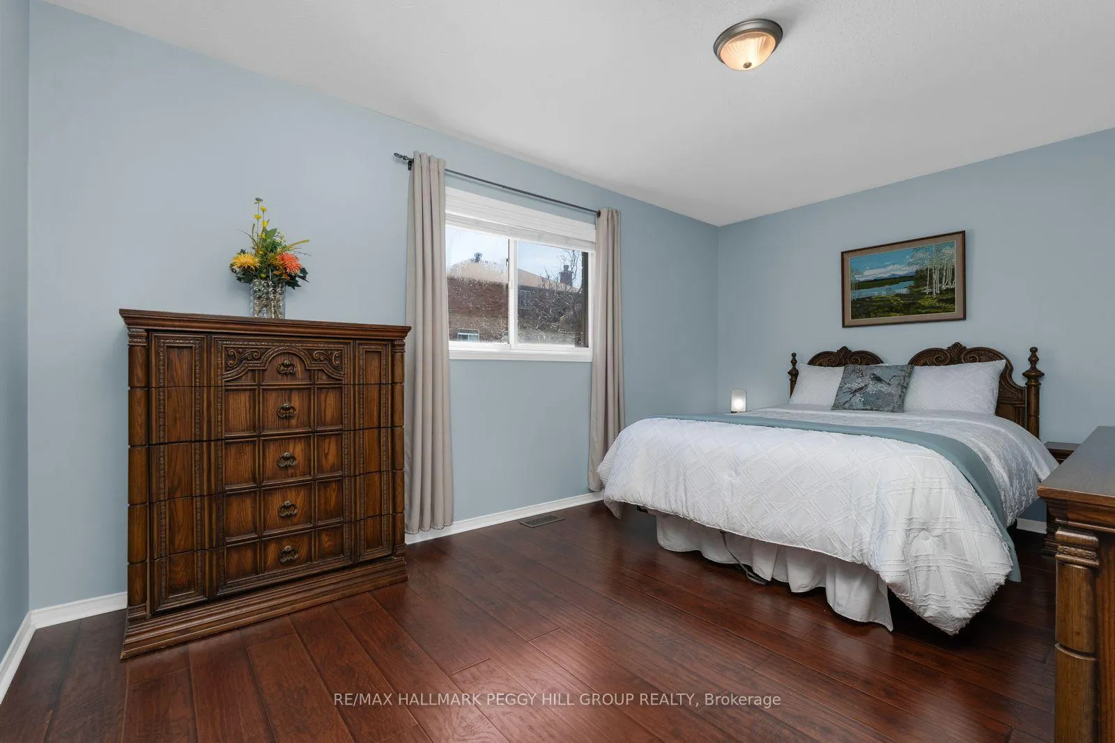 Photo 7 of 67 Forest Dale Drive, Barrie, Little Lake — HOMEH