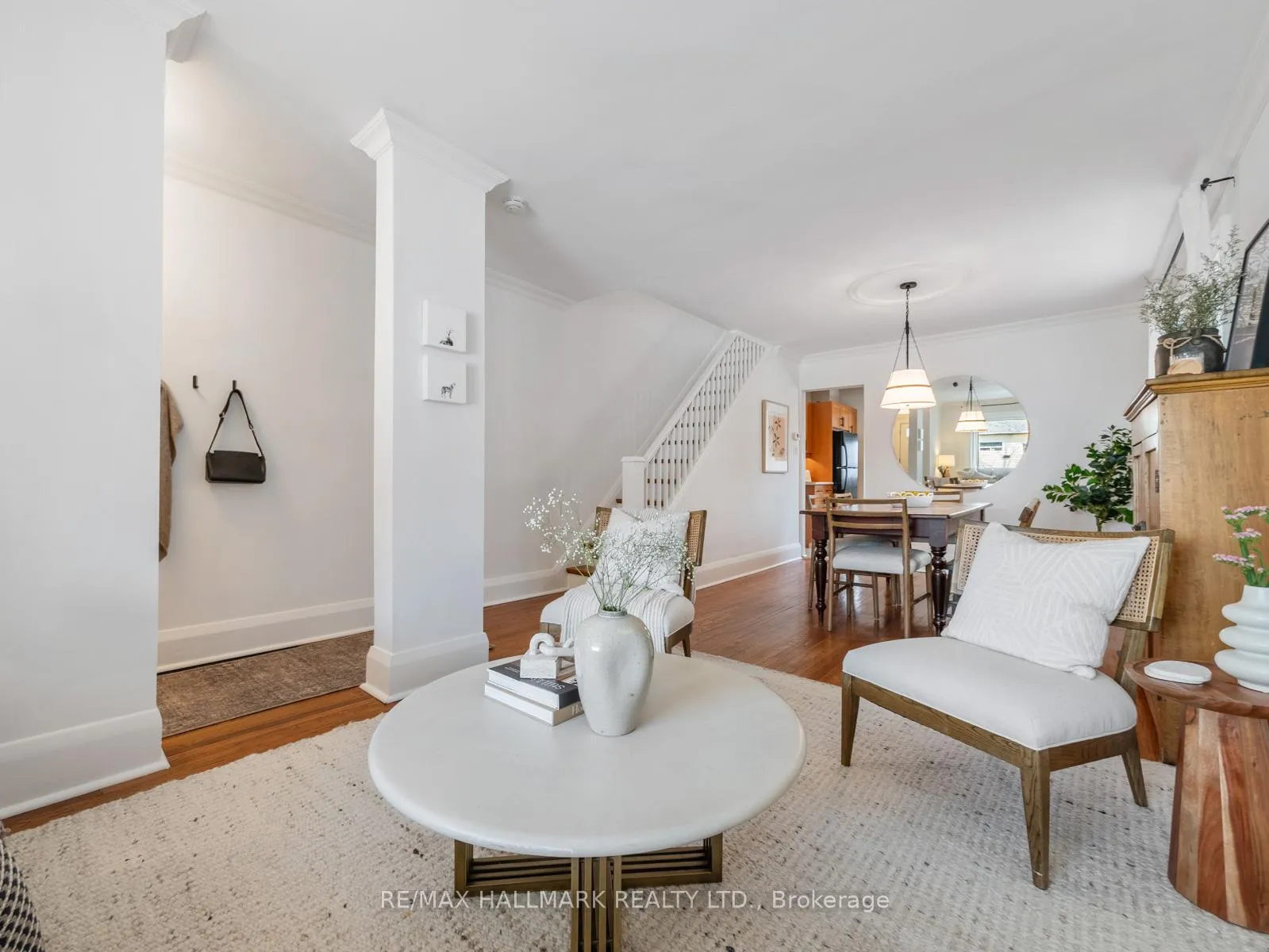 Photo 4 of 275 Bingham Avenue, Toronto, East End-Danforth — HOMEH