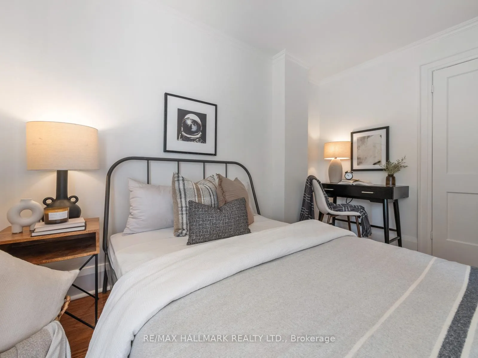 Photo 19 of 275 Bingham Avenue, Toronto, East End-Danforth — HOMEH