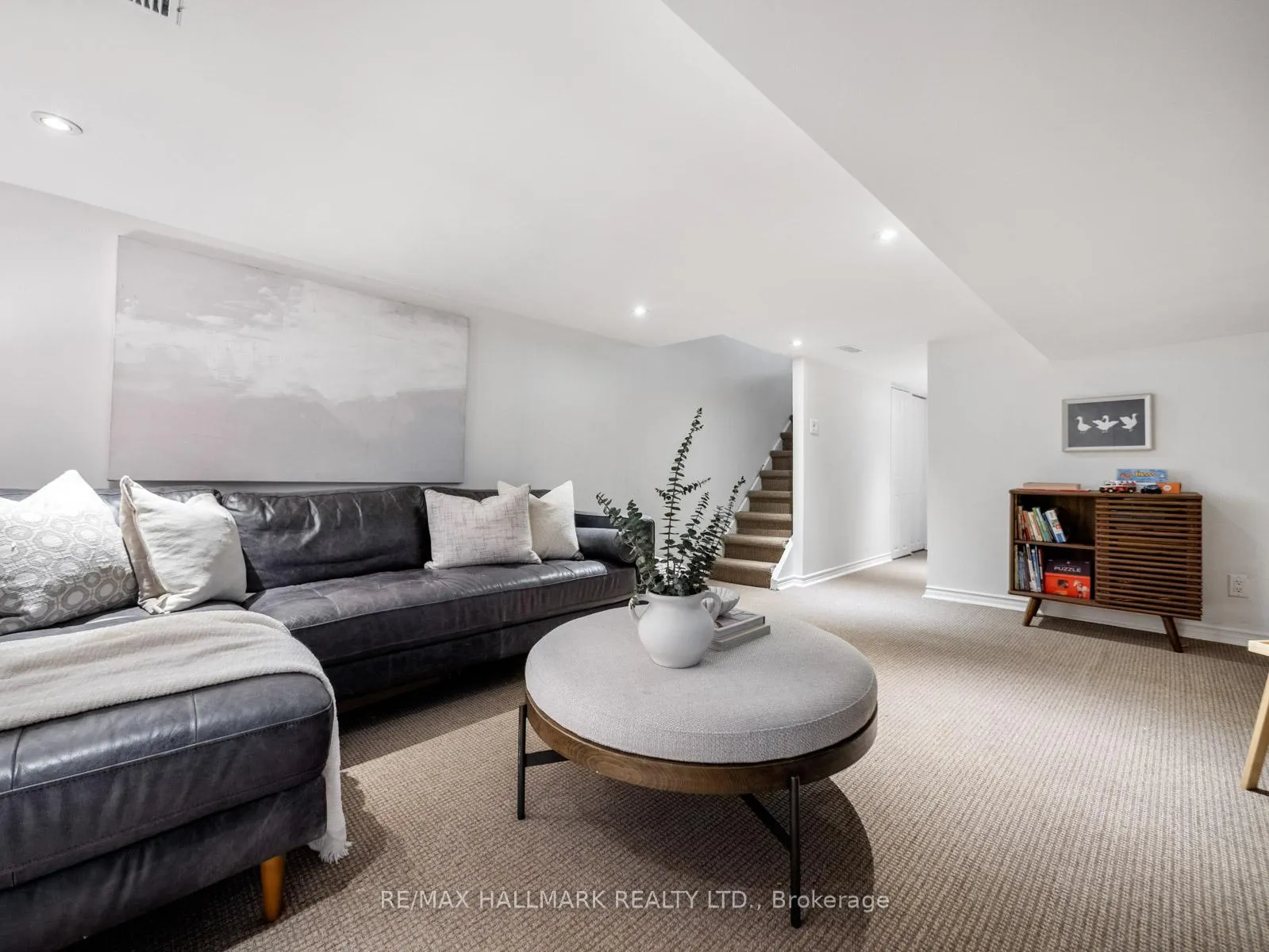 Photo 23 of 275 Bingham Avenue, Toronto, East End-Danforth — HOMEH