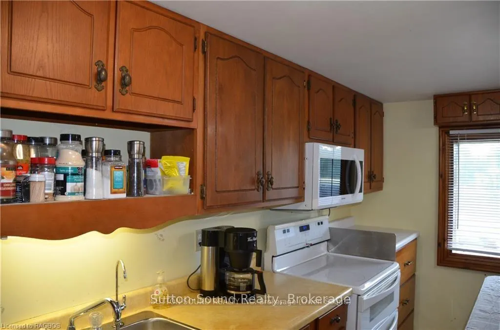 Photo 6 of 402432 Grey Road 4, West Grey — HOMEH