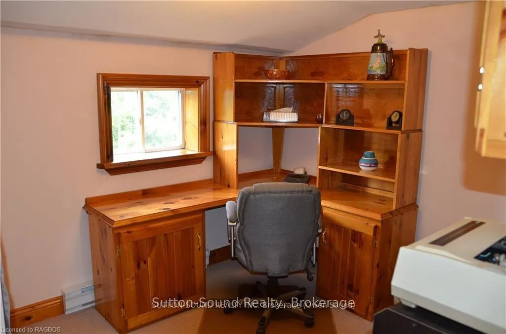 Photo 19 of 402432 Grey Road 4, West Grey — HOMEH