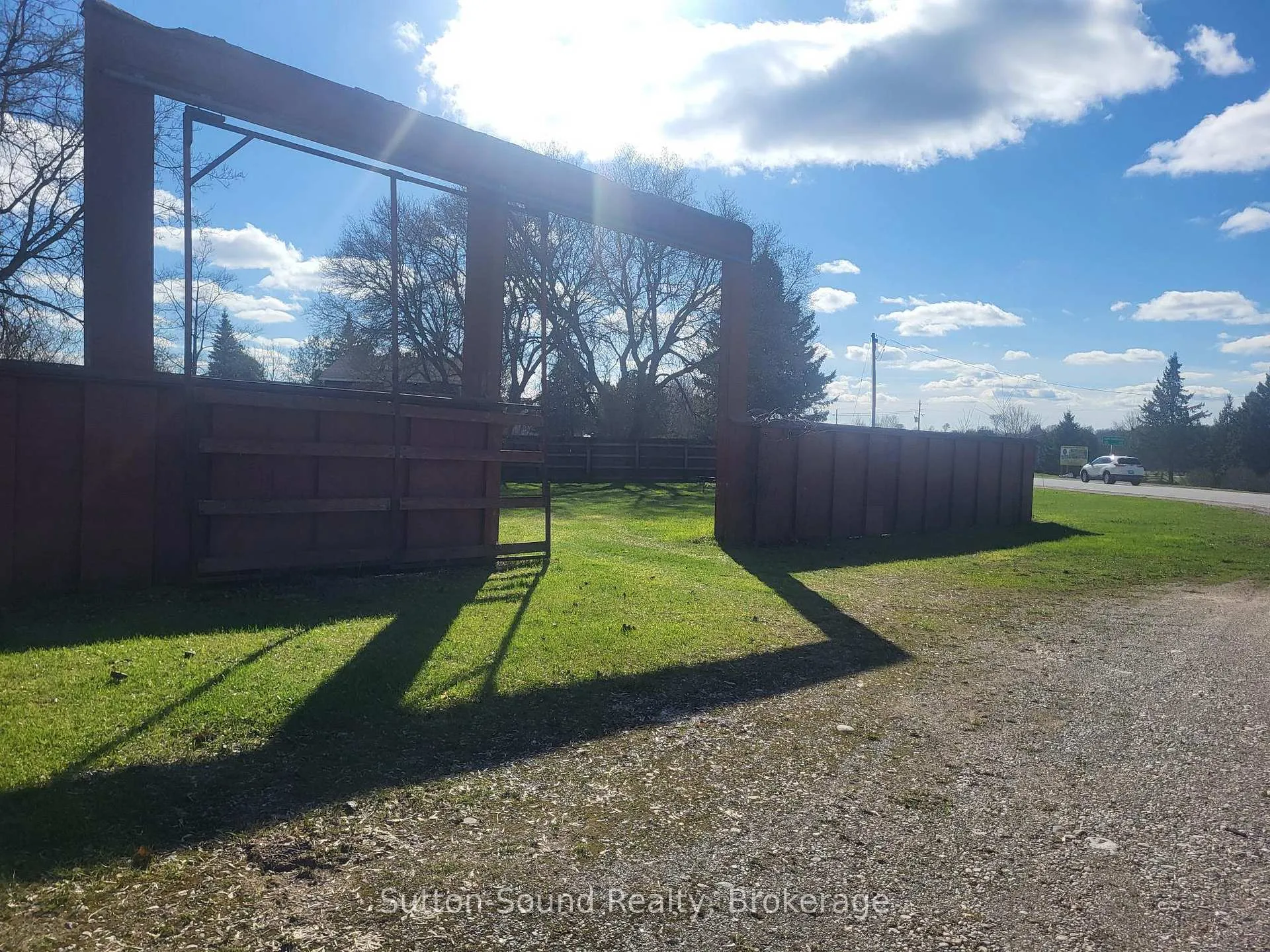 Photo 22 of 402432 Grey Road 4, West Grey — HOMEH