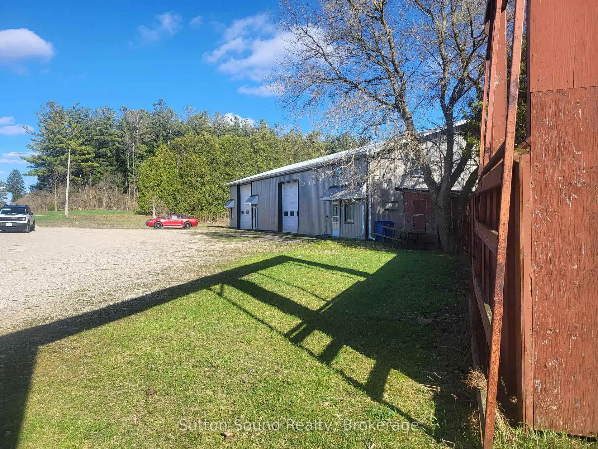 Photo 24 of 402432 Grey Road 4, West Grey — HOMEH
