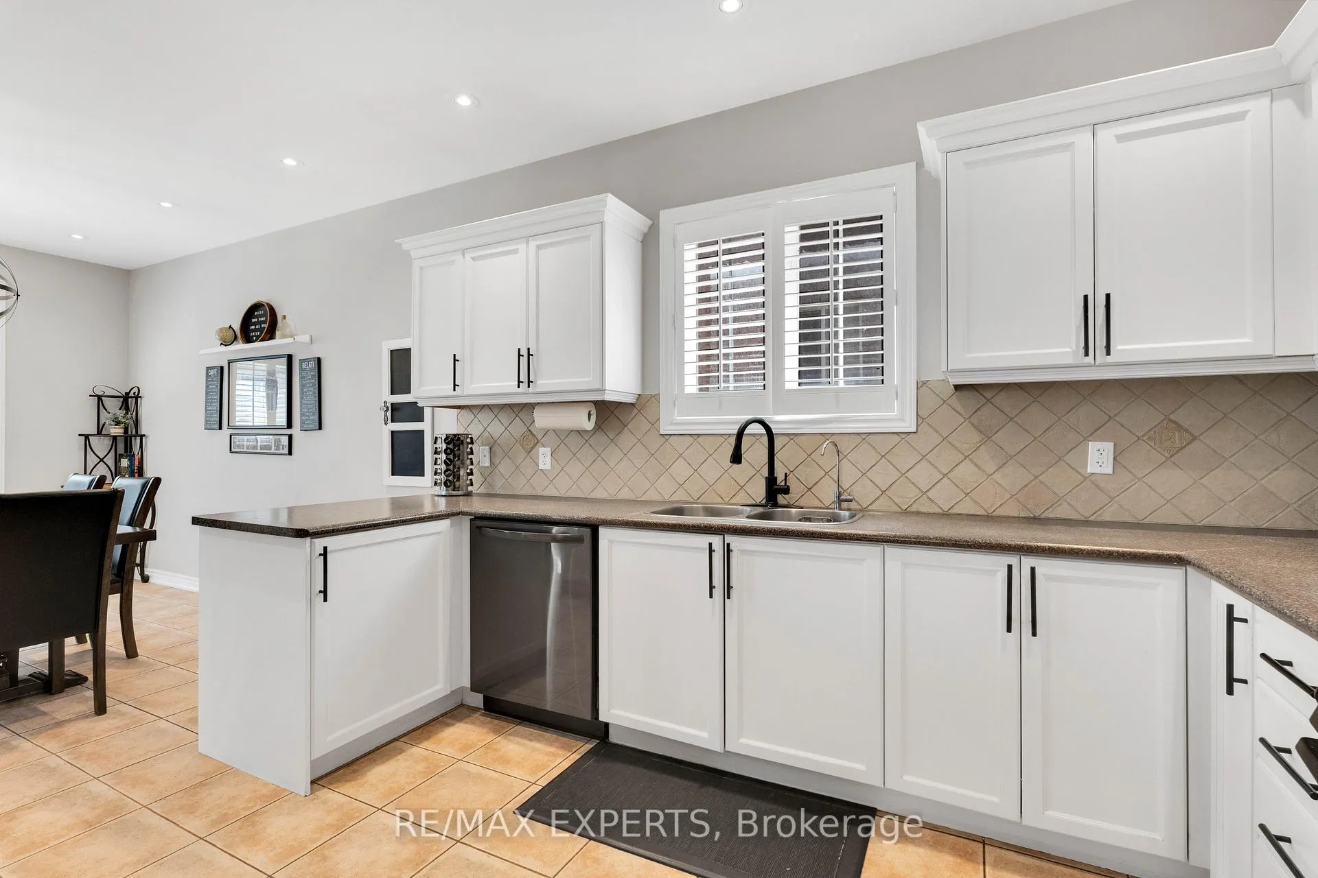 Photo 14 of 52 Goreridge Crescent, Brampton, Bram East — HOMEH