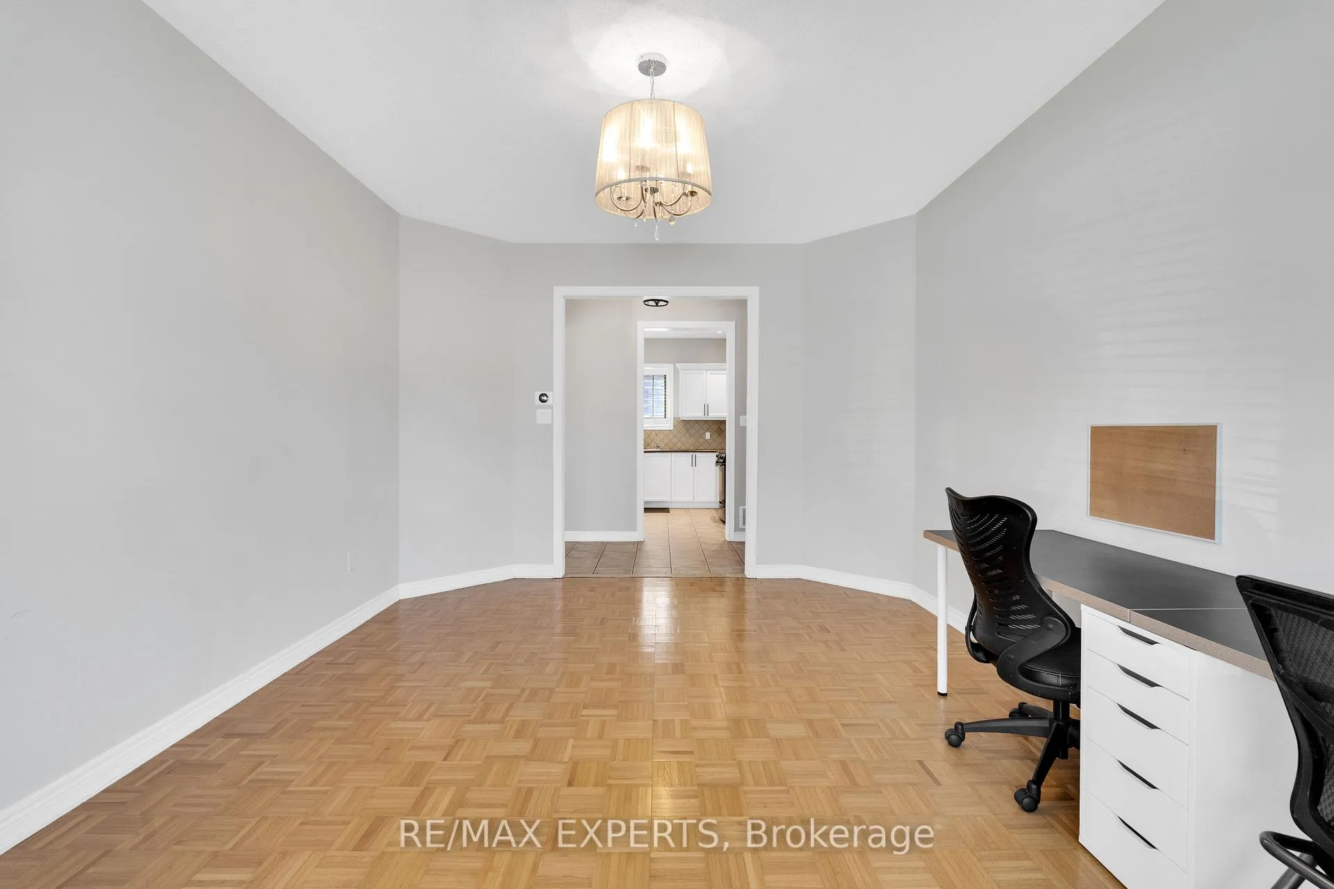 Photo 19 of 52 Goreridge Crescent, Brampton, Bram East — HOMEH
