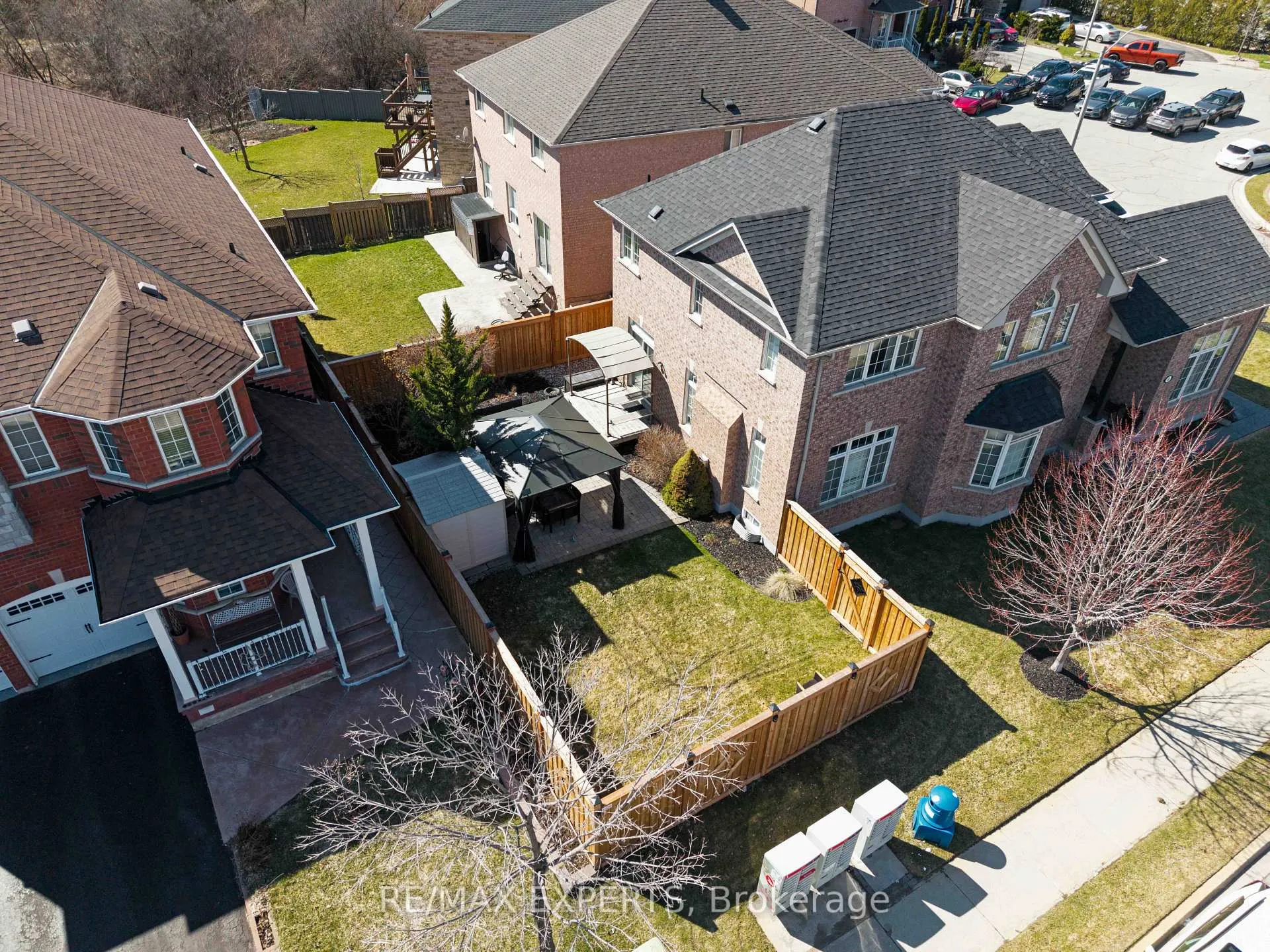 Photo 49 of 52 Goreridge Crescent, Brampton, Bram East — HOMEH
