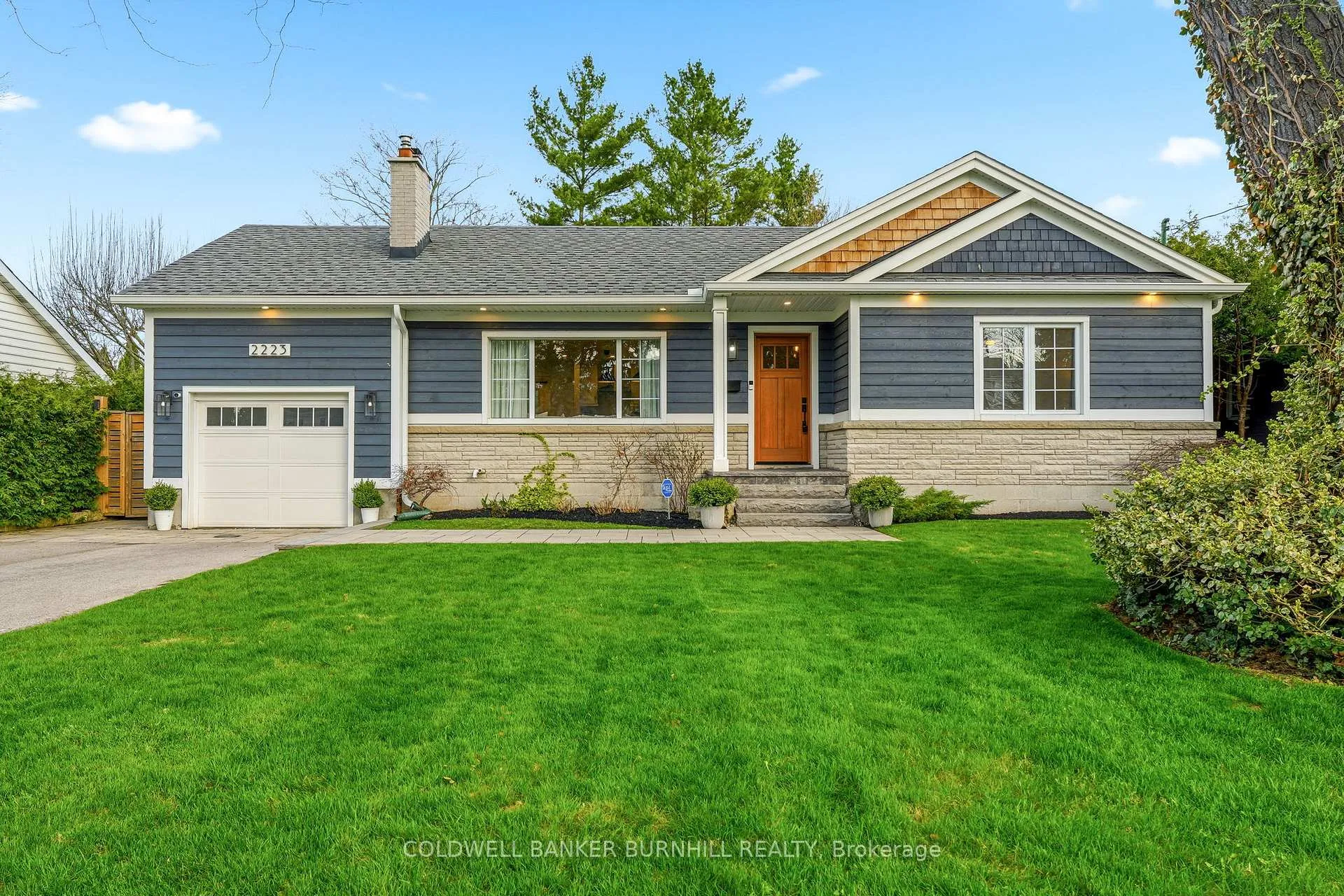 Front of 2223 Deyncourt Drive