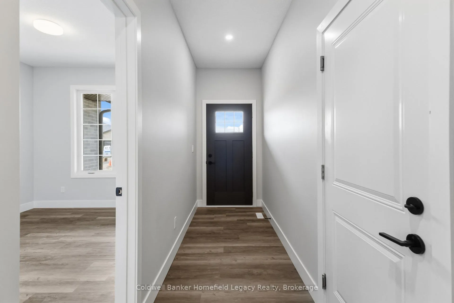 Photo 6 of Unit 7, 165 Egan Avenue, St. Marys — HOMEH