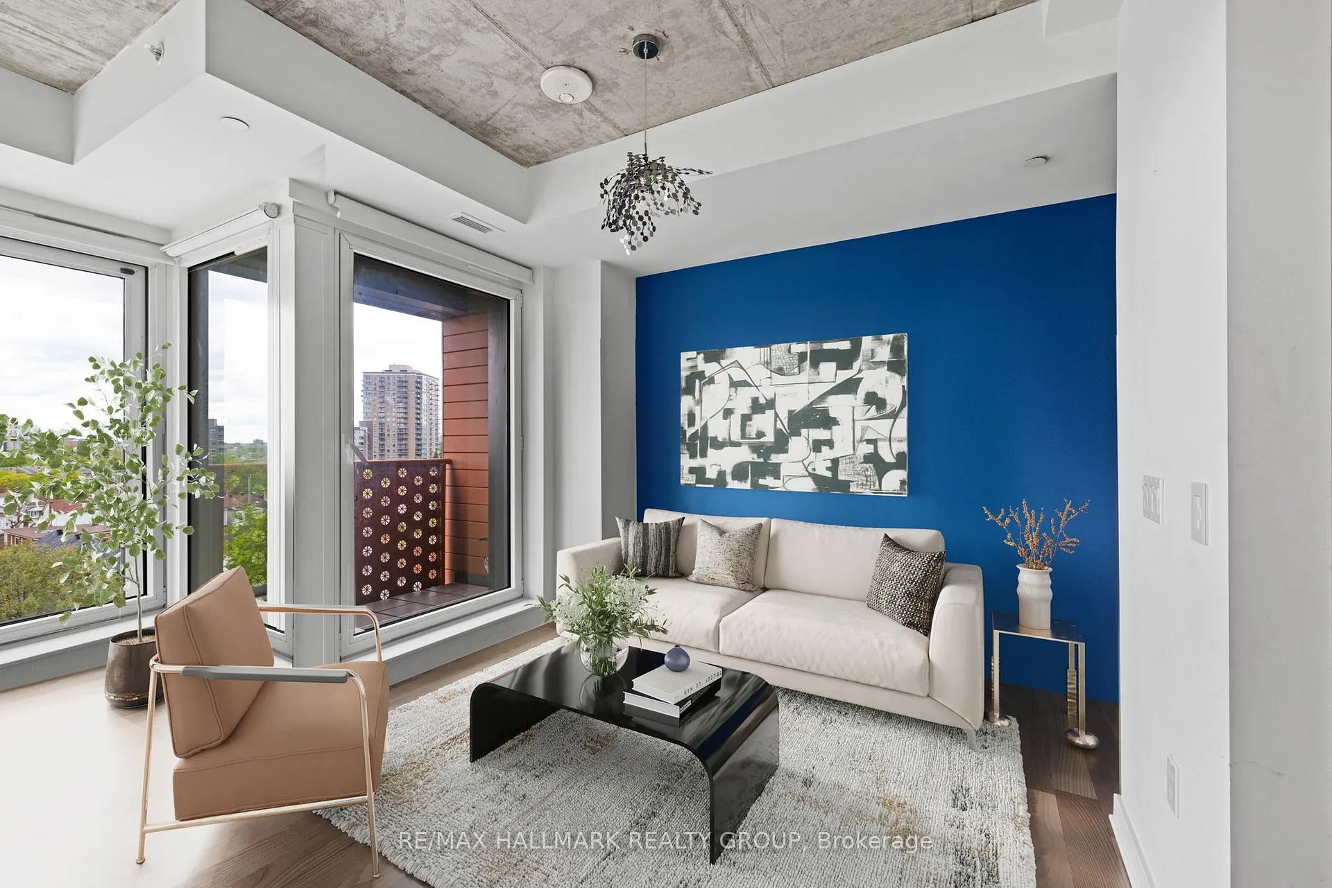 Photo 6 of Unit 607, 135 Barrette Street, Ottawa, Vanier — HOMEH
