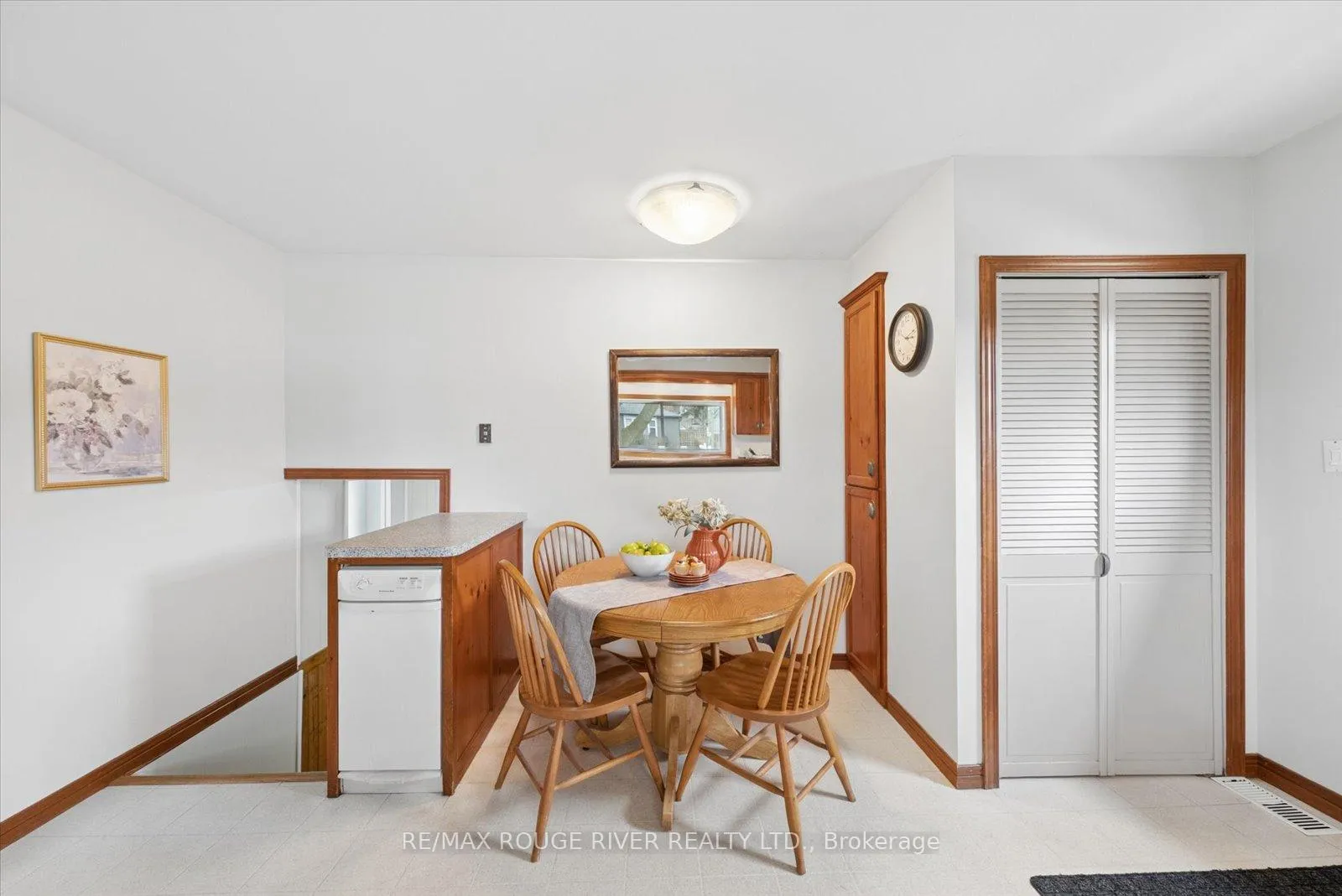 Photo 8 of 135 High Street, Clarington, Bowmanville — HOMEH