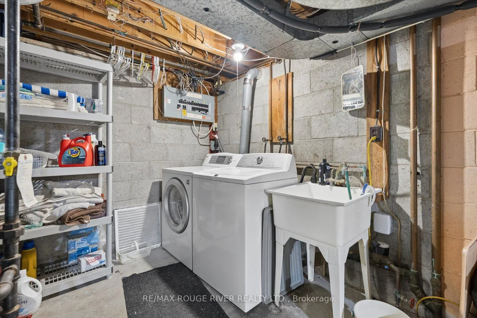 Photo 22 of 135 High Street, Clarington, Bowmanville — HOMEH