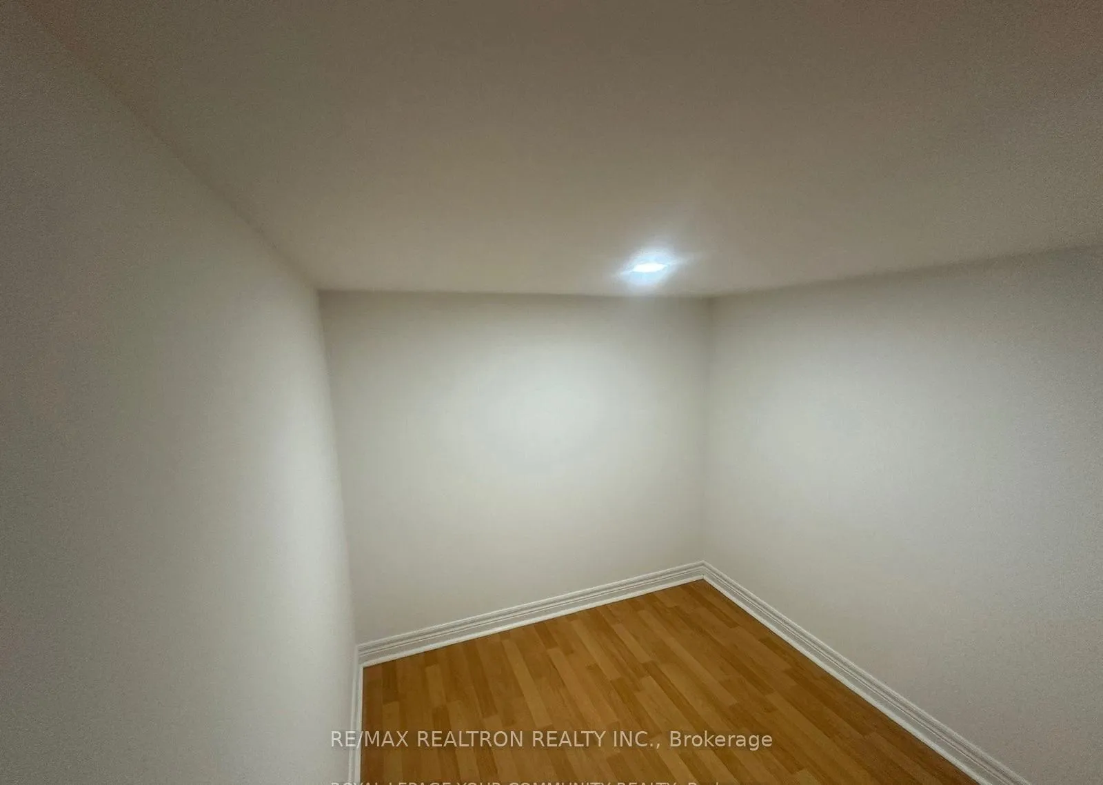 Photo 16 of Unit Bsmt, 20 Maple Forest Drive, Vaughan, Rural Vaughan — HOMEH