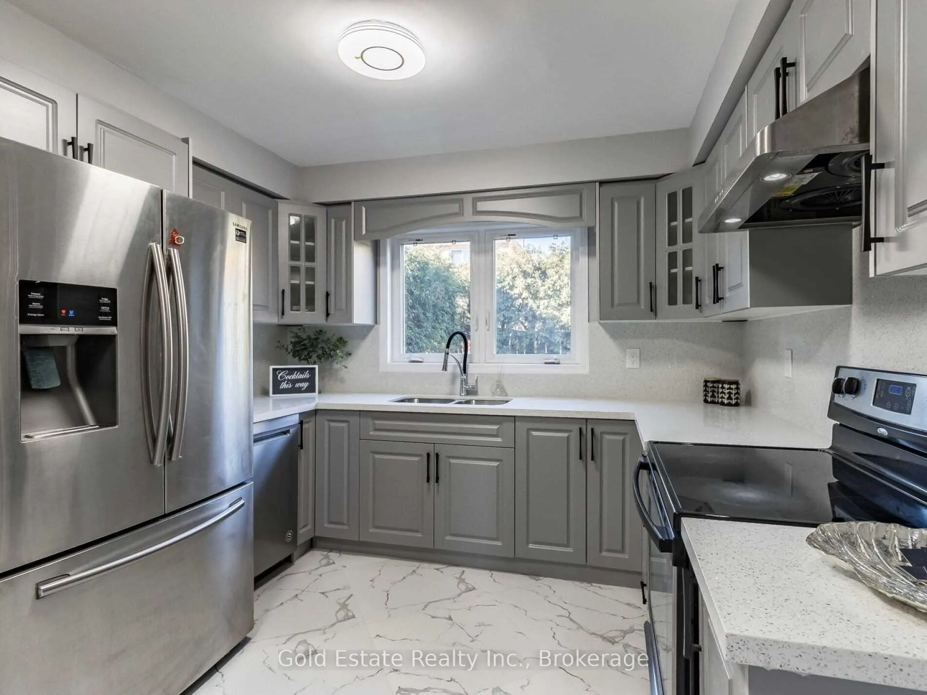 Photo 12 of Unit Upper, 25 Horsham Street, Brampton, Brampton West — HOMEH