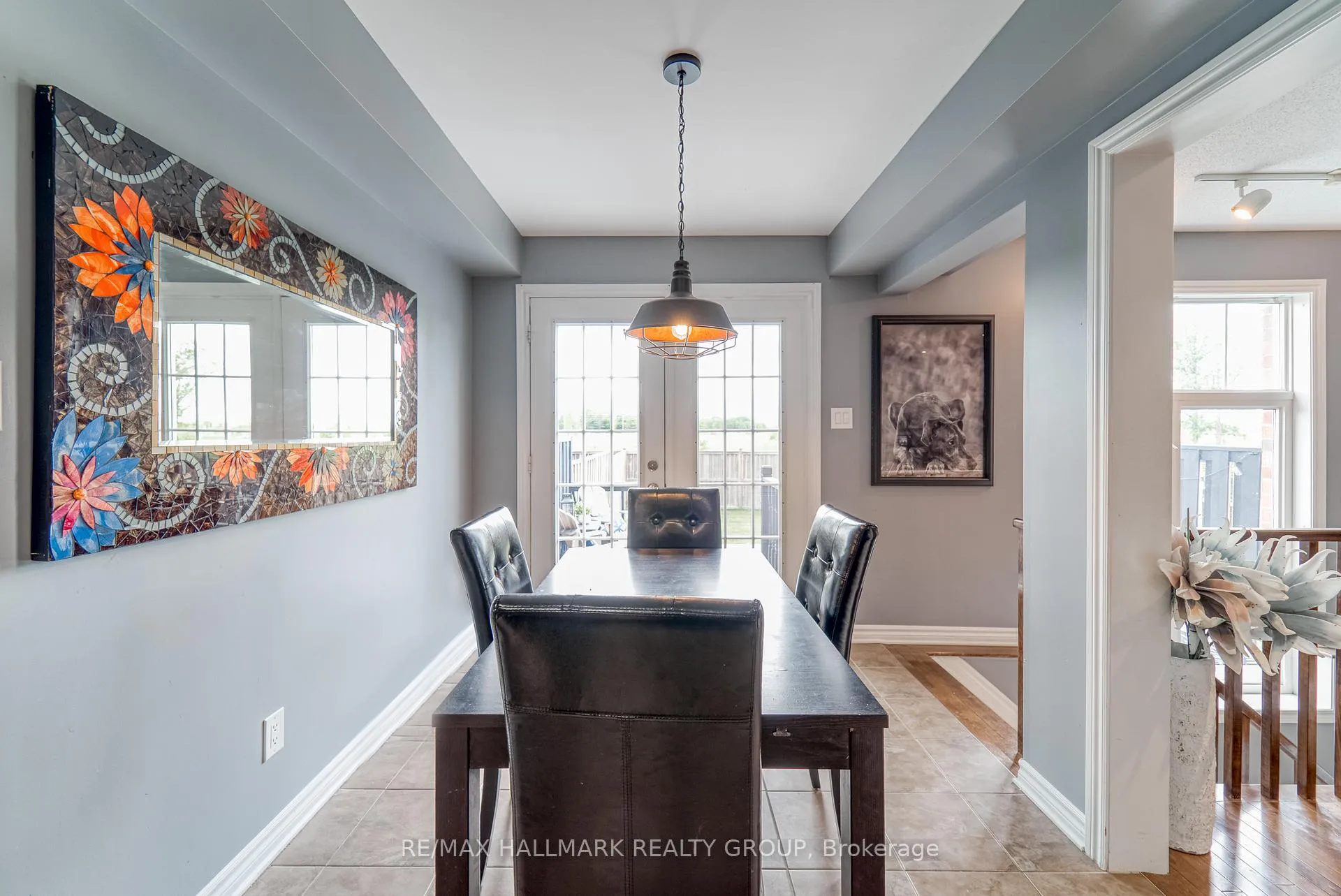 Photo 18 of 228 Eye Bright Crescent, Ottawa, Riverside South/Gloucester Glen — HOMEH