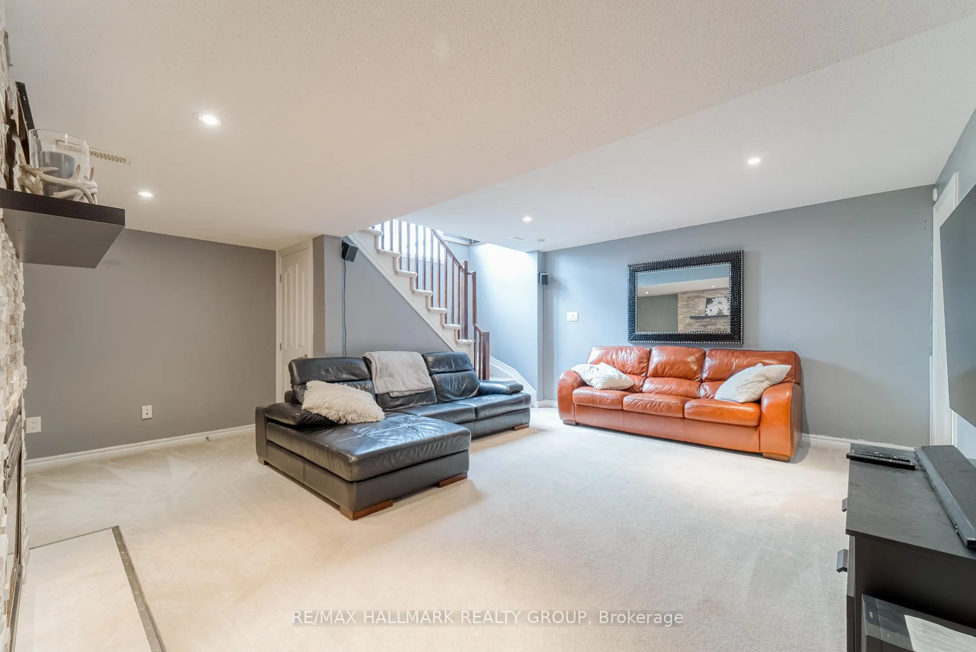 Photo 28 of 228 Eye Bright Crescent, Ottawa, Riverside South/Gloucester Glen — HOMEH