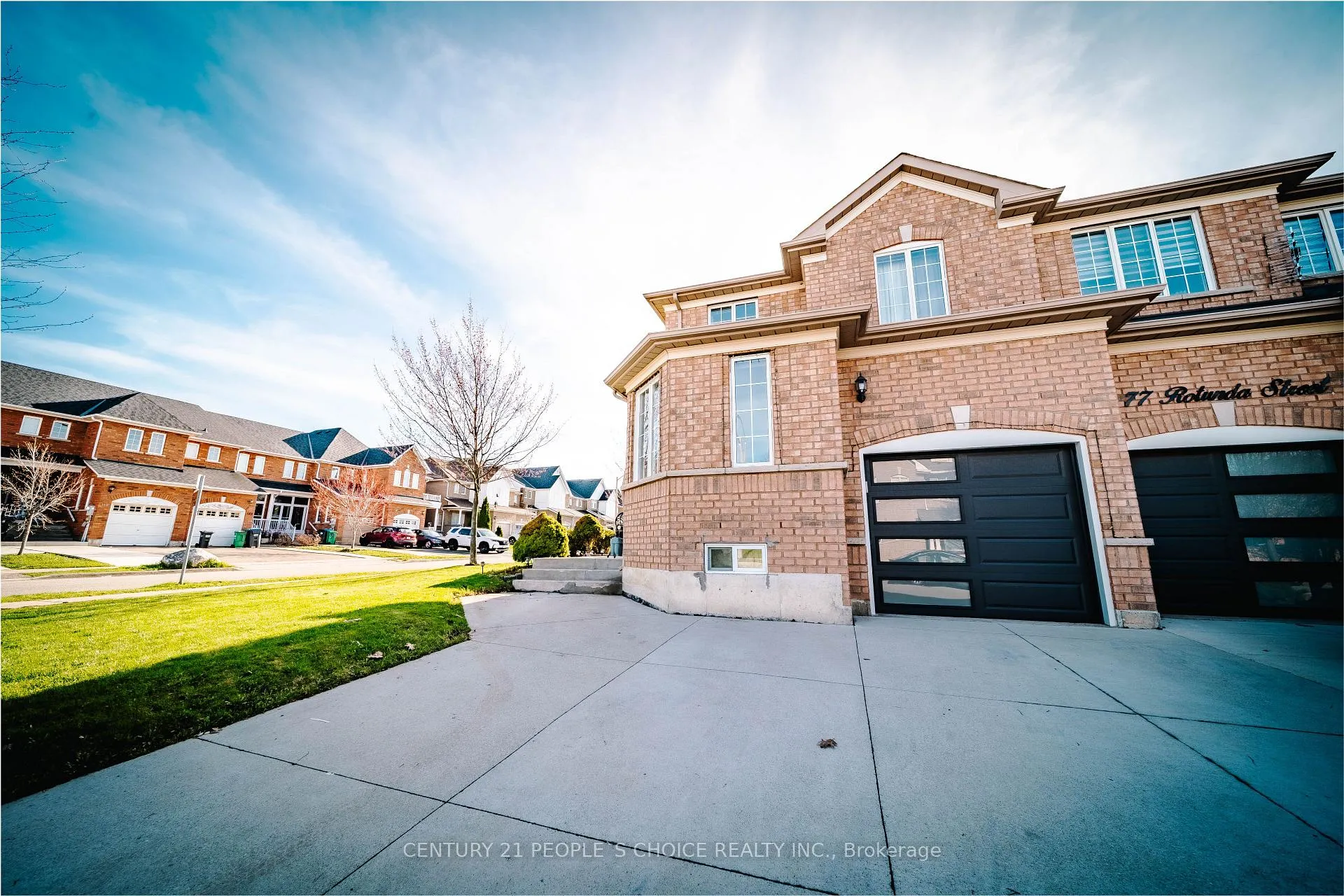 Photo 3 of 85 Albright Road, Brampton, Fletcher's Creek Village — HOMEH